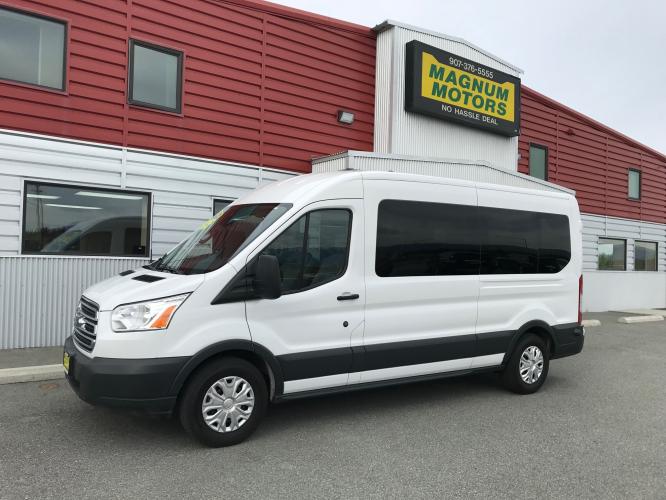 2017 ford transit 350 xlt