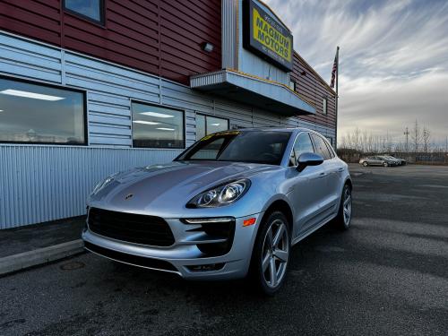 2015 Porsche Macan Turbo