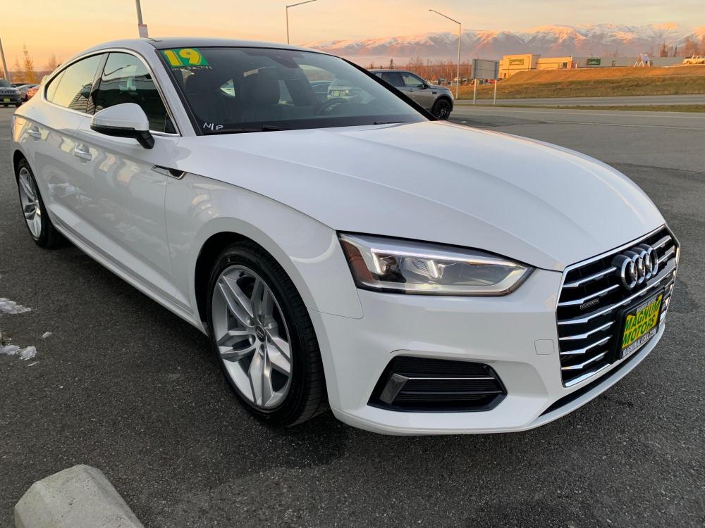 2019 White /Black Audi A5 Premium Sportback quattro (WAUANCF55KA) with an 2.0L L4 DOHC 16V TURBO engine, 7A transmission, located at 44152 Sterling Highway, Soldotna, 99669, (907) 262-5555, 60.484917, -151.062408 - Photo #5