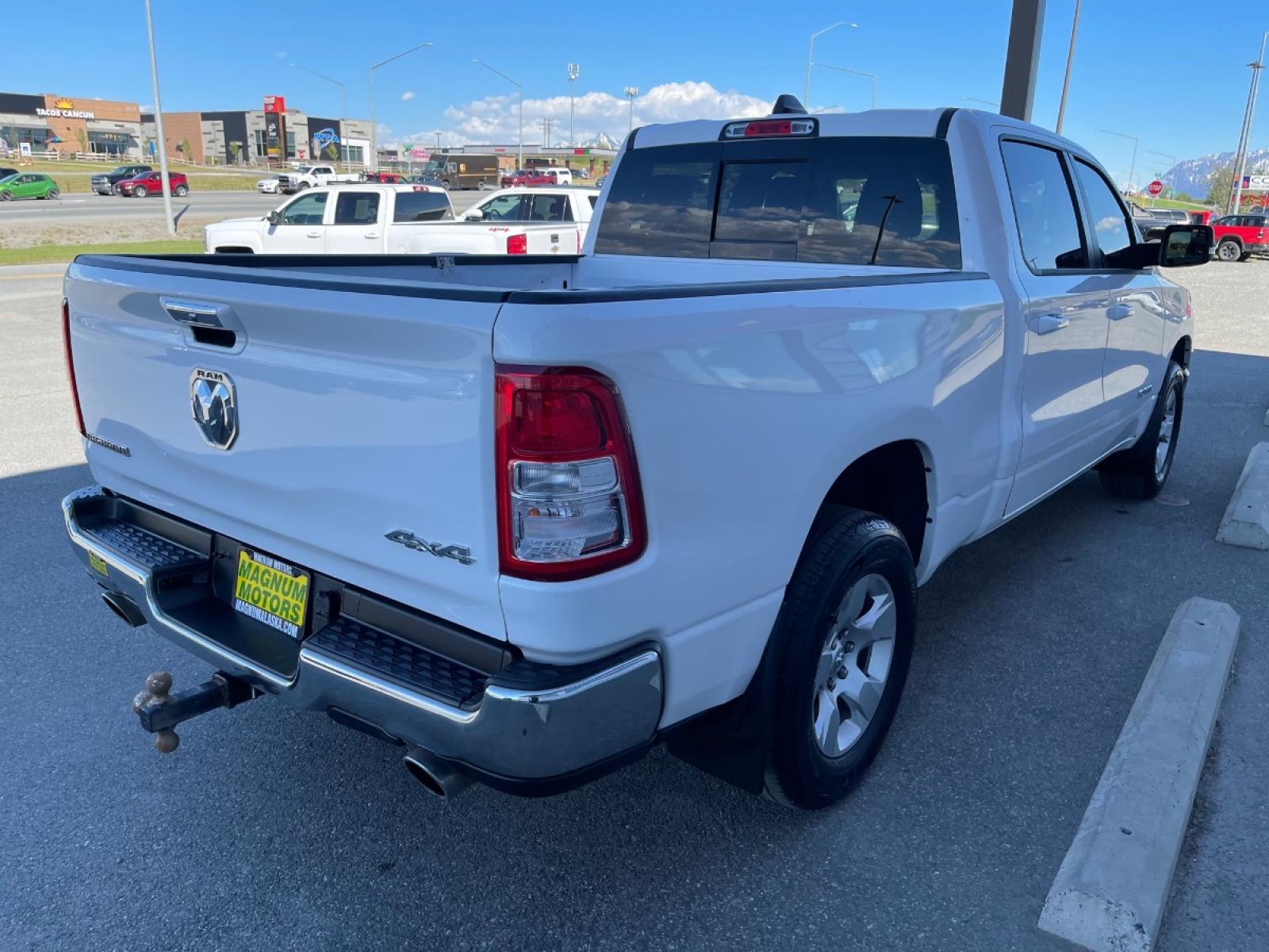 2019 White /Gray RAM 1500 Big Horn Crew Cab 4WD (1C6SRFMTXKN) with an 5.7L V8 OHV 16V engine, 8A transmission, located at 44152 Sterling Highway, Soldotna, 99669, (907) 262-5555, 60.484917, -151.062408 - Photo #5