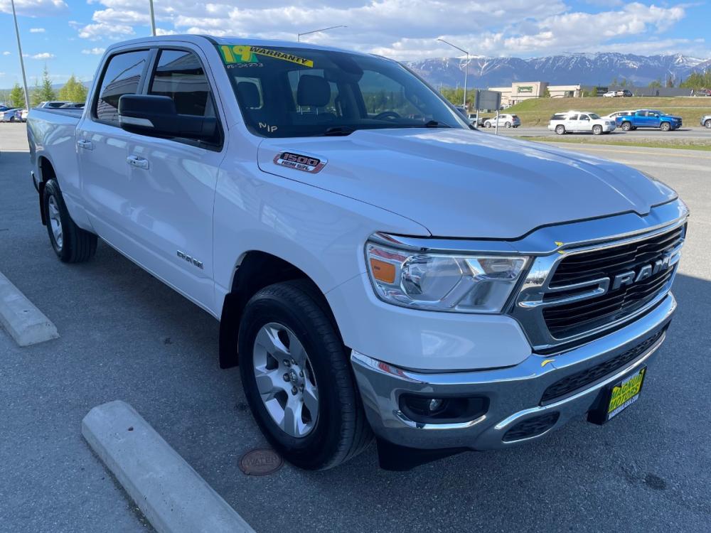 2019 White /Gray RAM 1500 Big Horn Crew Cab 4WD (1C6SRFMTXKN) with an 5.7L V8 OHV 16V engine, 8A transmission, located at 44152 Sterling Highway, Soldotna, 99669, (907) 262-5555, 60.484917, -151.062408 - Photo #6