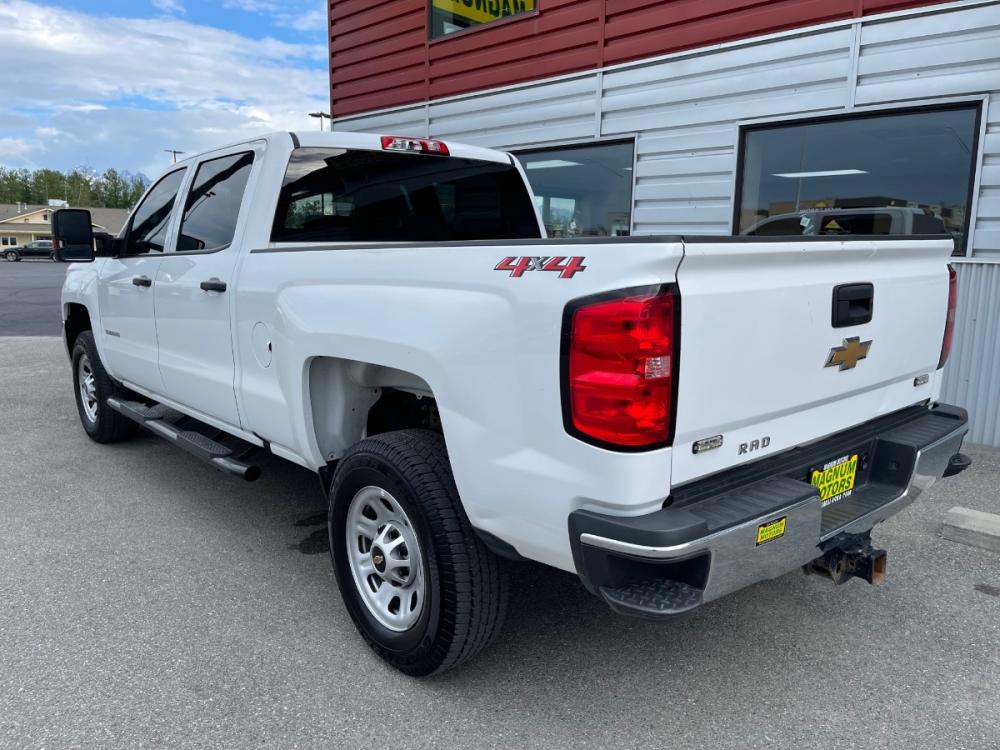 2019 White /Gray Chevrolet Silverado 3500HD Crew Cab 4WD (1GC4KVEY4KF) with an 6.6L V8 OHV 32V TURBO DIESEL engine, 6A transmission, located at 44152 Sterling Highway, Soldotna, 99669, (907) 262-5555, 60.484917, -151.062408 - Photo #2
