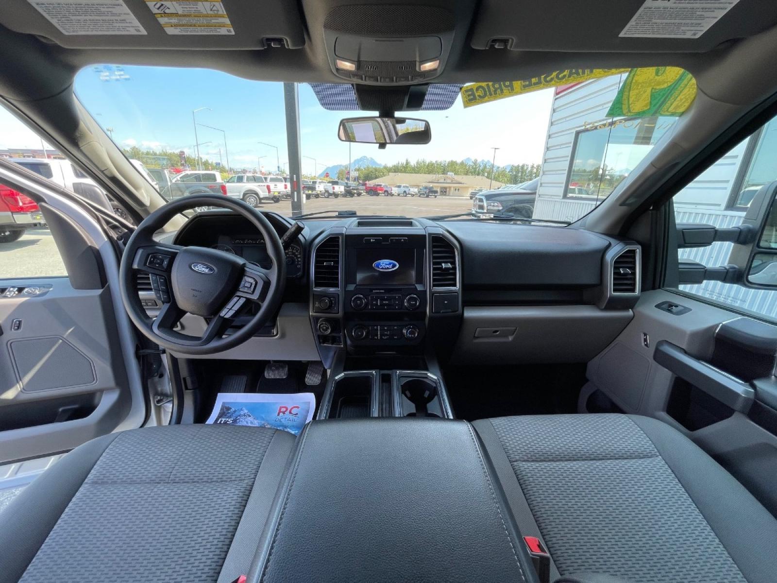 2019 Silver /Gray Ford F-150 XLT SuperCab 4WD (1FTFX1E48KK) with an 3.5L V6 DOHC 24V engine, 6A transmission, located at 1960 Industrial Drive, Wasilla, 99654, (907) 376-5555, 61.573475, -149.400146 - Photo #10