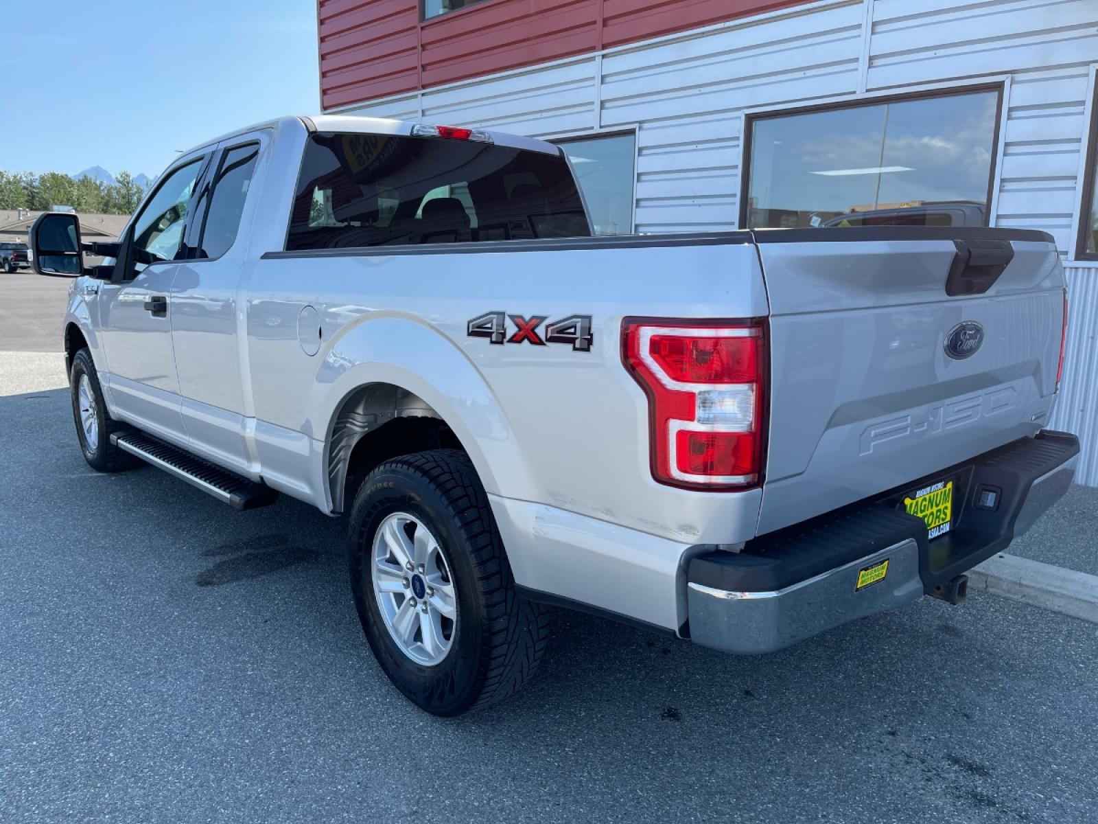 2019 Silver /Gray Ford F-150 XLT SuperCab 4WD (1FTFX1E48KK) with an 3.5L V6 DOHC 24V engine, 6A transmission, located at 1960 Industrial Drive, Wasilla, 99654, (907) 376-5555, 61.573475, -149.400146 - Photo #2