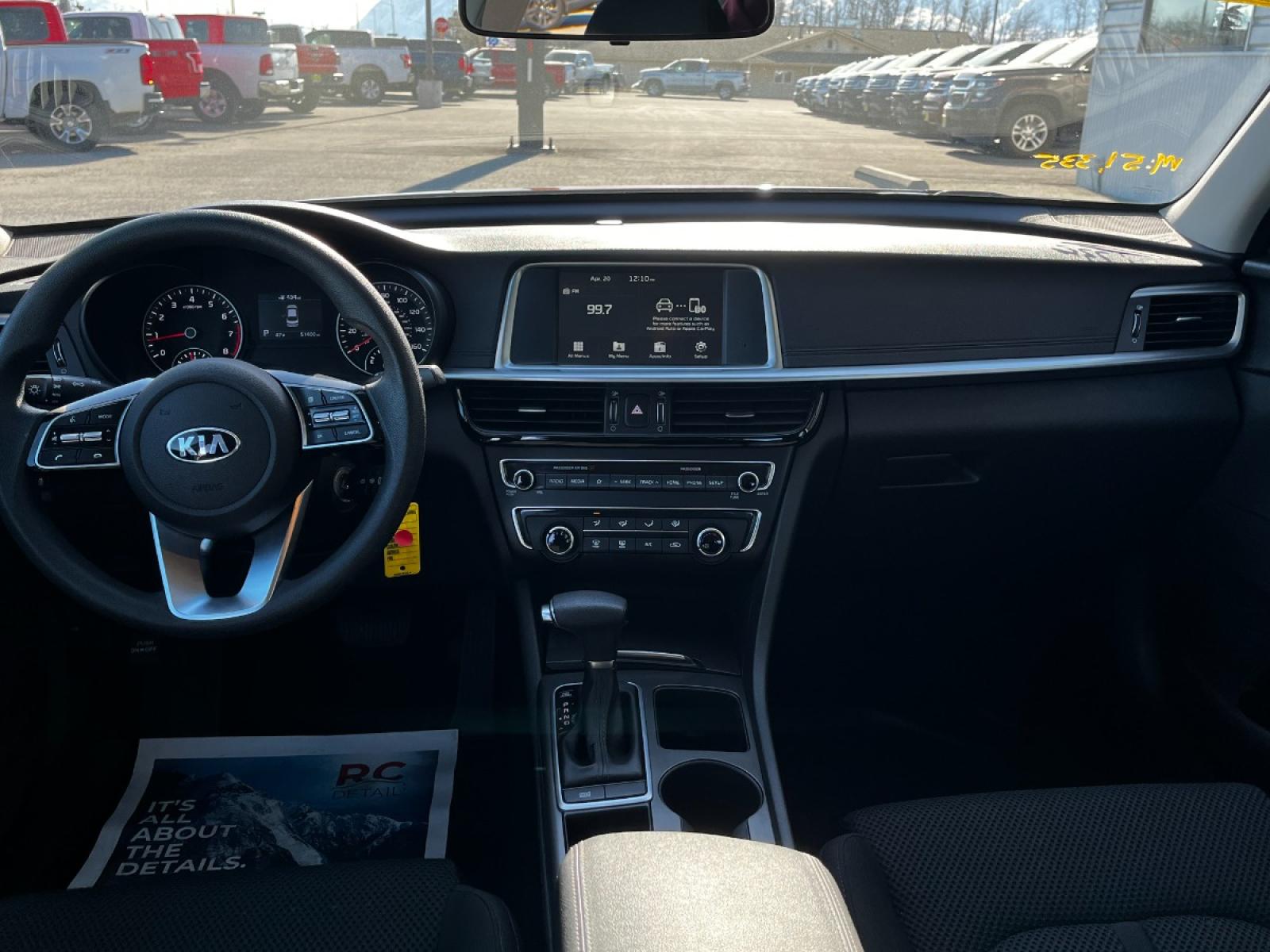 2020 Burgundy Kia Optima LX (5XXGT4L37LG) with an 2.4L L4 DOHC 16V engine, 6A transmission, located at 44152 Sterling Highway, Soldotna, 99669, (907) 262-5555, 60.484917, -151.062408 - Photo #9