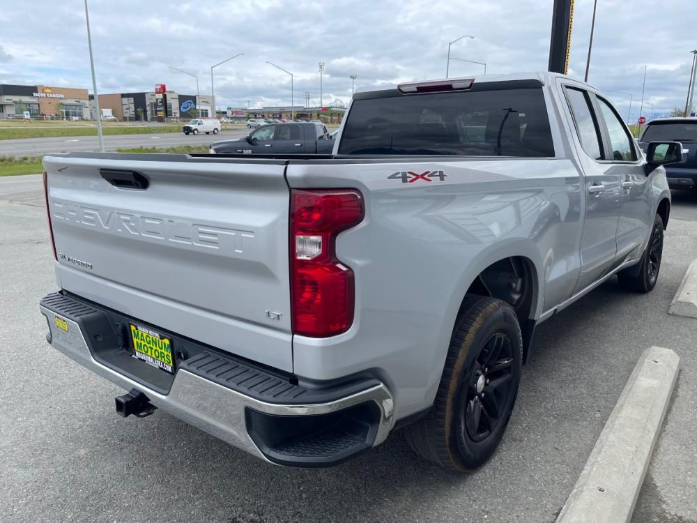2020 Silver /Black Chevrolet Silverado 1500 LT Double Cab 4WD (1GCRYDED8LZ) with an 5.3L V8 OHV 16V engine, 6A transmission, located at 1960 Industrial Drive, Wasilla, 99654, (907) 376-5555, 61.573475, -149.400146 - Photo #5