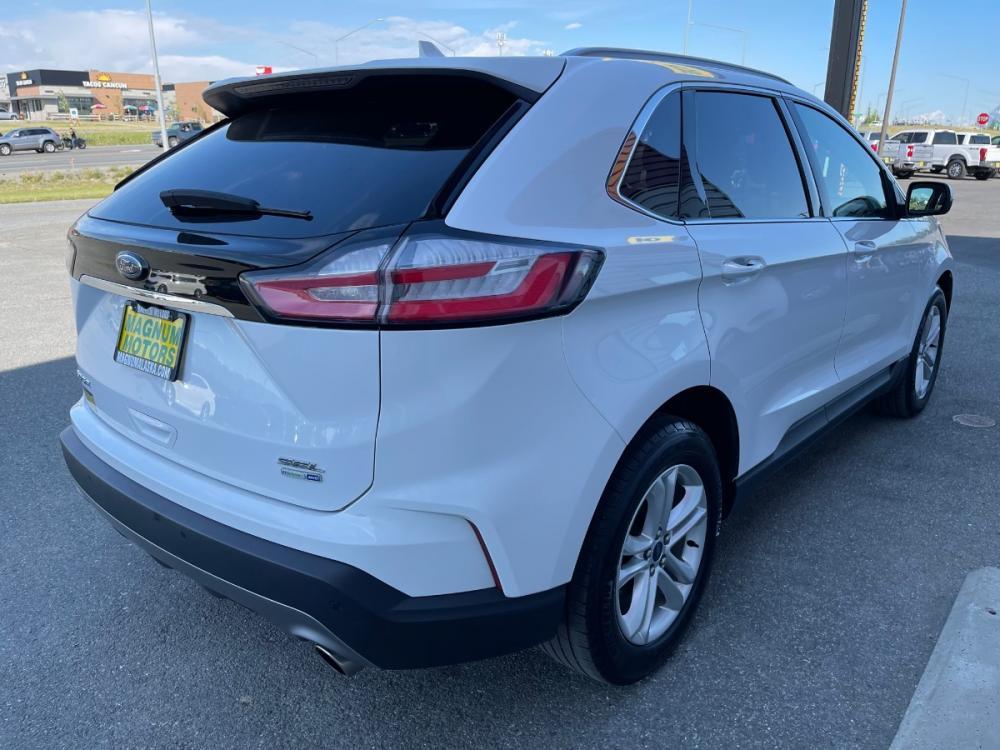 2020 White /Black Ford Edge SEL AWD (2FMPK4J91LB) with an 2.0L L4 DOHC 16V engine, 6A transmission, located at 1960 Industrial Drive, Wasilla, 99654, (907) 376-5555, 61.573475, -149.400146 - Photo #5