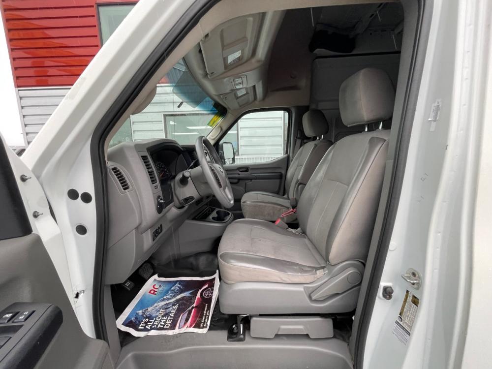 2019 White /Gray Nissan NV Cargo 2500 HD SV V8 High Roof (1N6AF0LY0KN) with an 5.6L V8 DOHC 32V engine, 5A transmission, located at 1960 Industrial Drive, Wasilla, 99654, (907) 376-5555, 61.573475, -149.400146 - Photo #7
