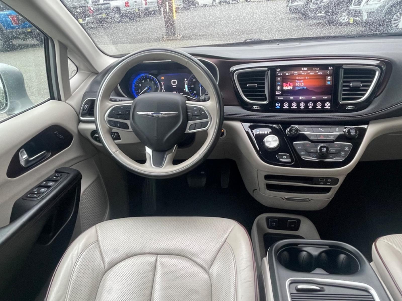 2020 Gray Chrysler Pacifica Limited (2C4RC1GG5LR) with an 3.6L V6 DOHC 24V engine, 9A transmission, located at 44152 Sterling Highway, Soldotna, 99669, (907) 262-5555, 60.484917, -151.062408 - Photo #13