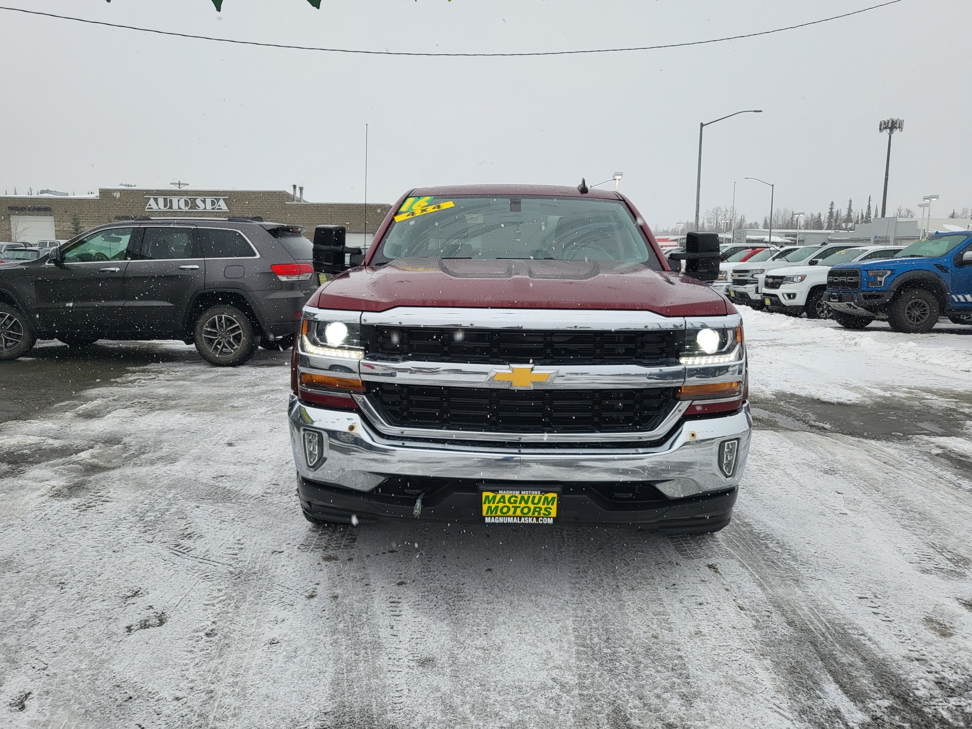 photo of 2016 Chevrolet Silverado 1500 LT Crew Cab 4WD