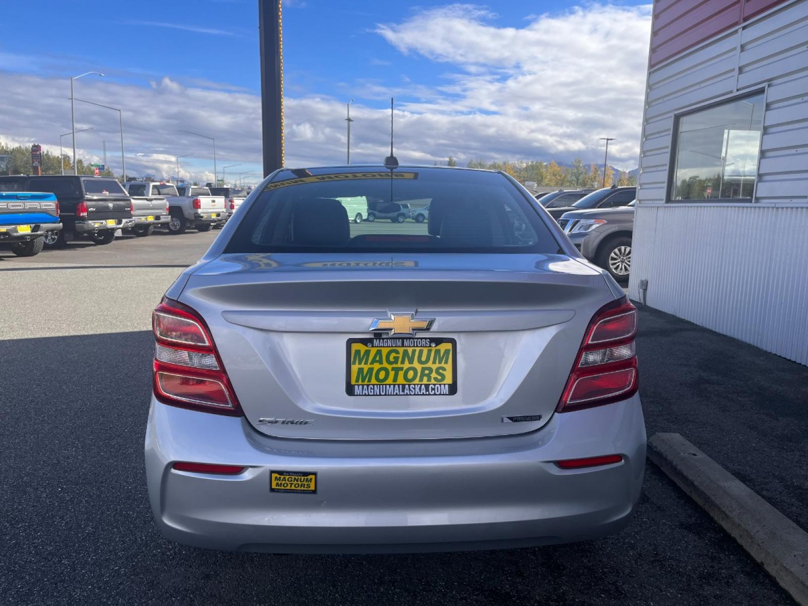 2020 Silver /gray Chevrolet Sonic Premier Auto Sedan (1G1JF5SB2L4) with an 1.4L L4 DOHC 24V TURBO engine, 6A transmission, located at 44152 Sterling Highway, Soldotna, 99669, (907) 262-5555, 60.484917, -151.062408 - Photo #3