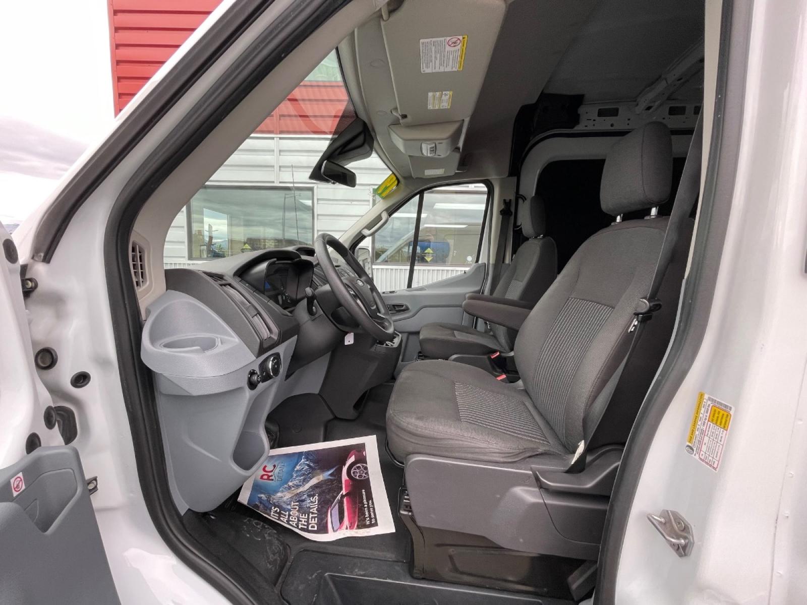 2019 White /Black Ford Transit 250 Van Med. Roof w/Sliding Pass. 148-in. WB (1FTYR2CM2KK) with an 3.7L V6 DOHC 24V engine, 6A transmission, located at 1960 Industrial Drive, Wasilla, 99654, (907) 376-5555, 61.573475, -149.400146 - Photo #7