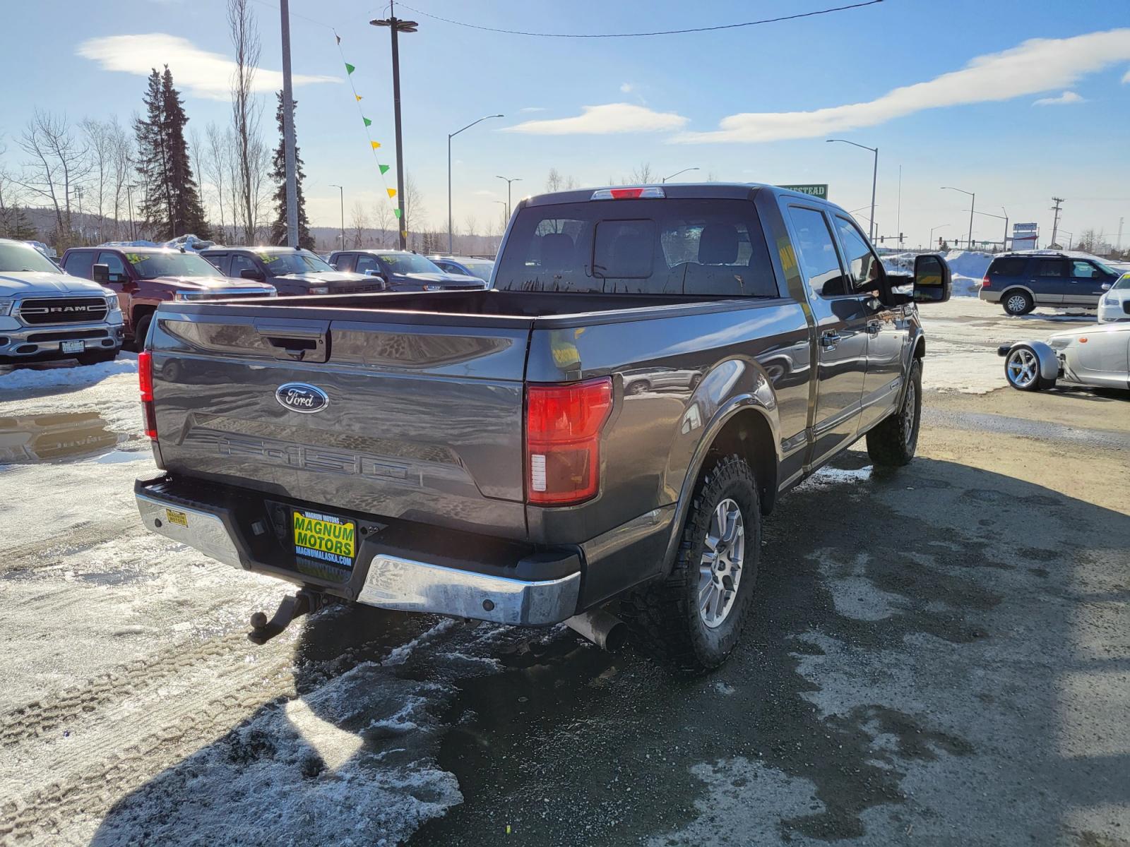 2018 Gray /black Ford F-150 Lariet SuperCrew 6.5-ft. Bed 4WD (1FTFW1E1XJF) with an 3.0 V6 DIESEL engine, 6A transmission, located at 44152 Sterling Highway, Soldotna, 99669, (907) 262-5555, 60.484917, -151.062408 - Photo #5