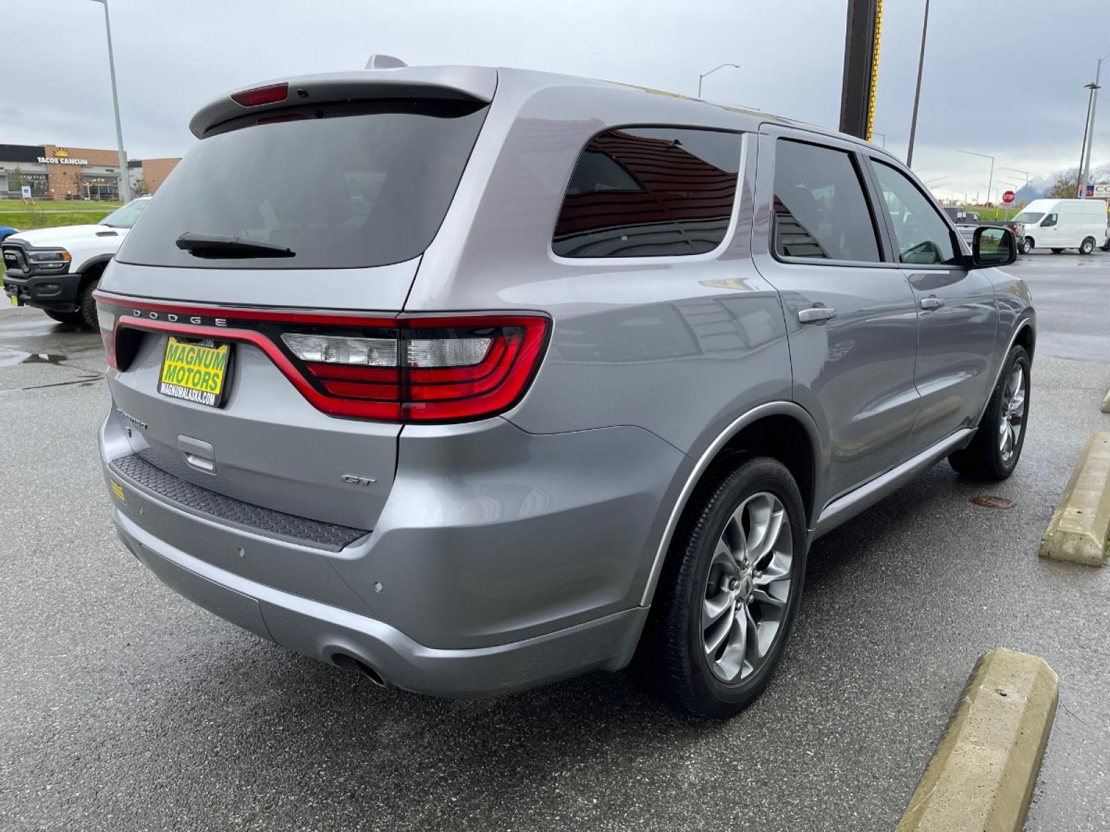 2020 Silver /Black Dodge Durango GT AWD (1C4RDJDG5LC) with an 3.6L V6 DOHC 24V engine, 8A transmission, located at 1960 Industrial Drive, Wasilla, 99654, (907) 376-5555, 61.573475, -149.400146 - Photo #5