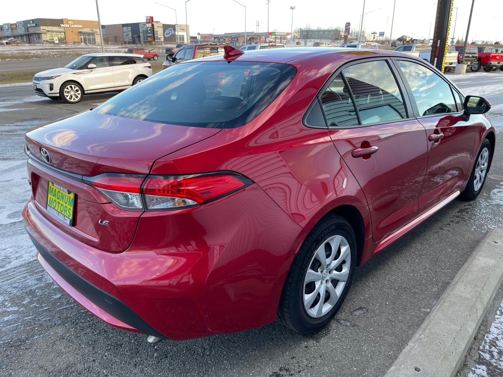 2020 Red /Black Toyota Corolla LE (JTDEPRAEXLJ) with an 1.8L L4 DOHC 16V engine, CVT transmission, located at 1960 Industrial Drive, Wasilla, 99654, (907) 376-5555, 61.573475, -149.400146 - Photo #5