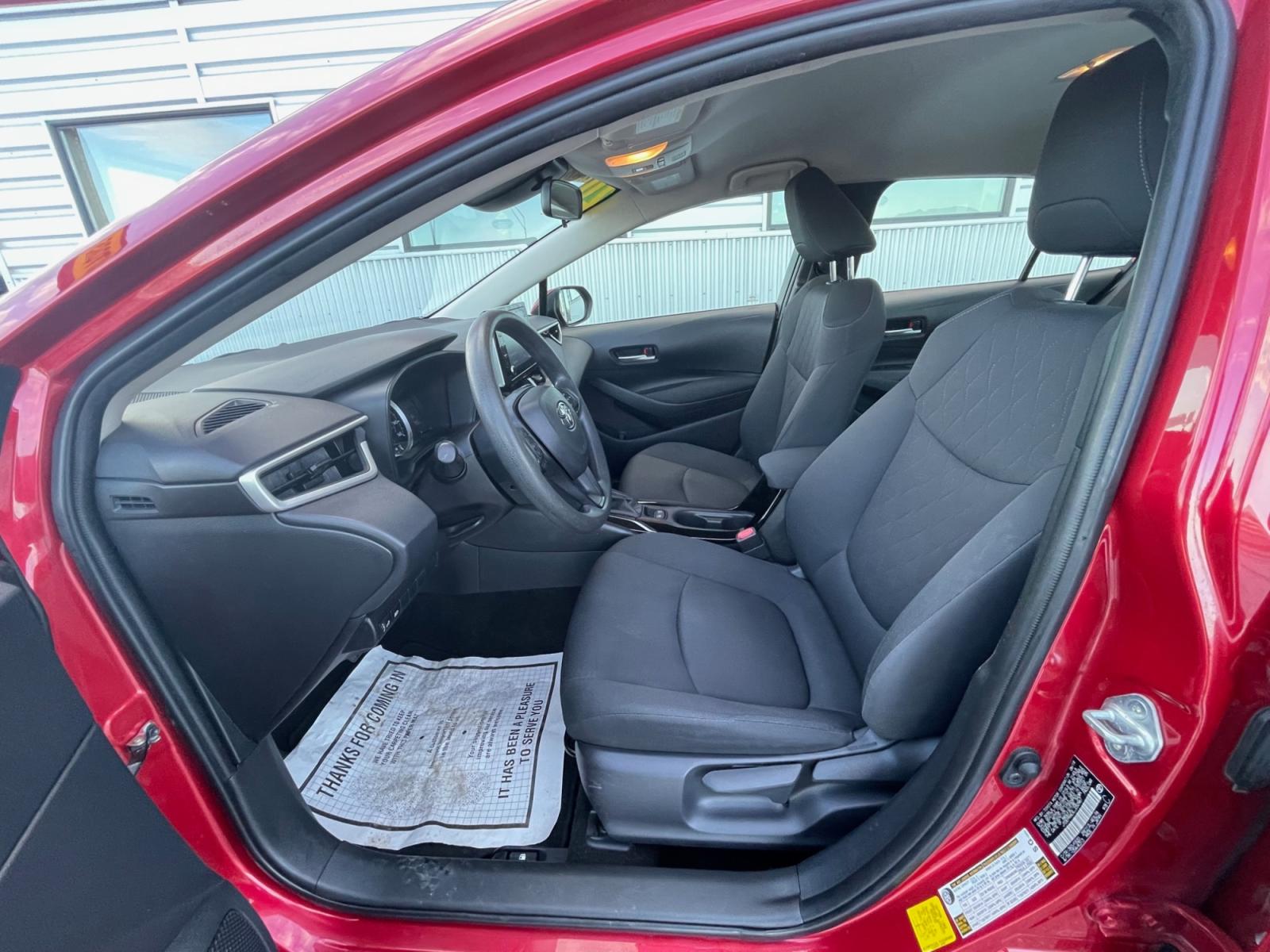 2020 Red /Black Toyota Corolla LE (JTDEPRAEXLJ) with an 1.8L L4 DOHC 16V engine, CVT transmission, located at 1960 Industrial Drive, Wasilla, 99654, (907) 376-5555, 61.573475, -149.400146 - Photo #8