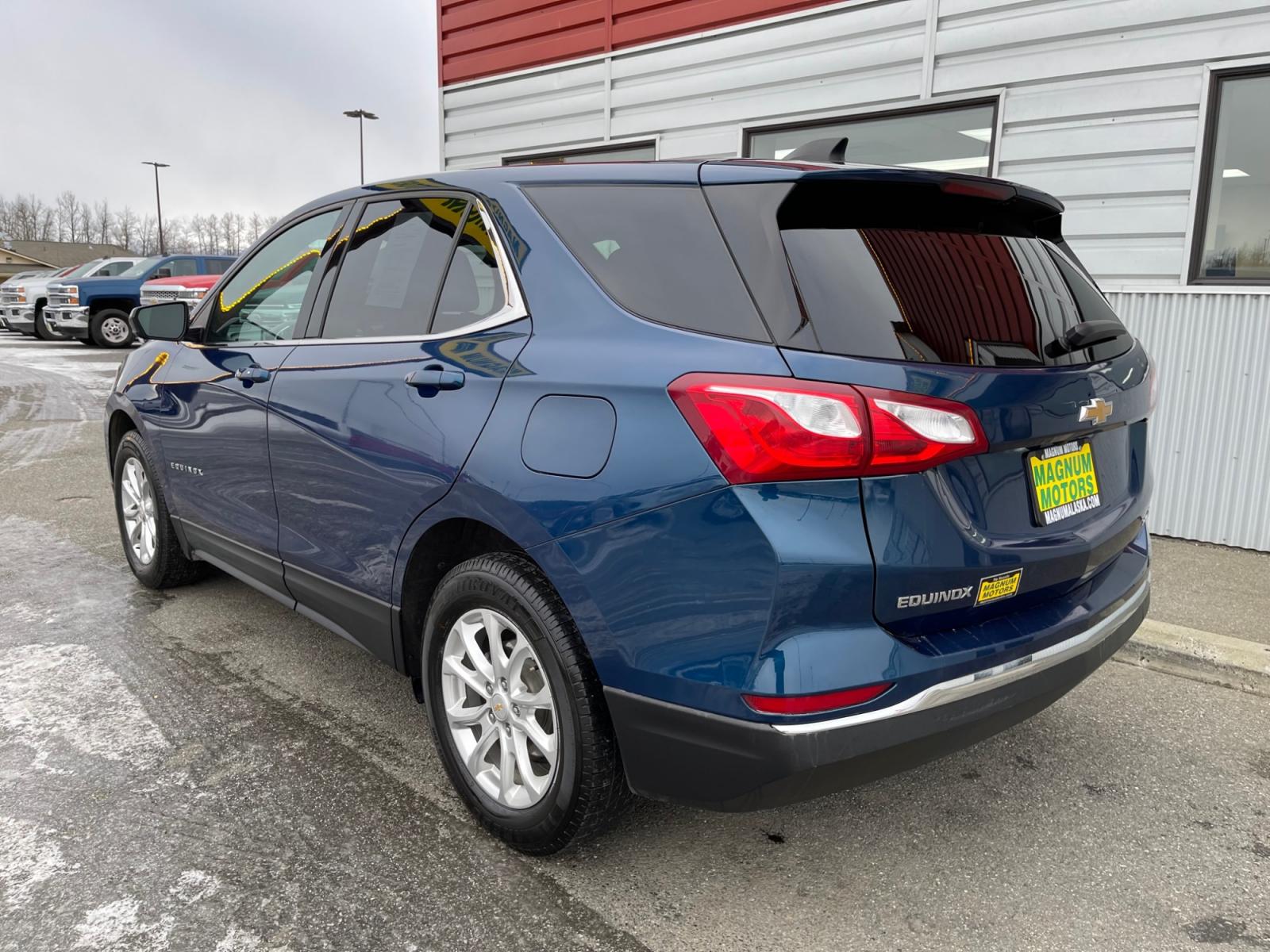 2020 Blue /Blue Chevrolet Equinox LT AWD (2GNAXUEV9L6) with an 1.5L L4 DOHC 16V TURBO engine, 6A transmission, located at 1960 Industrial Drive, Wasilla, 99654, (907) 376-5555, 61.573475, -149.400146 - Photo #3