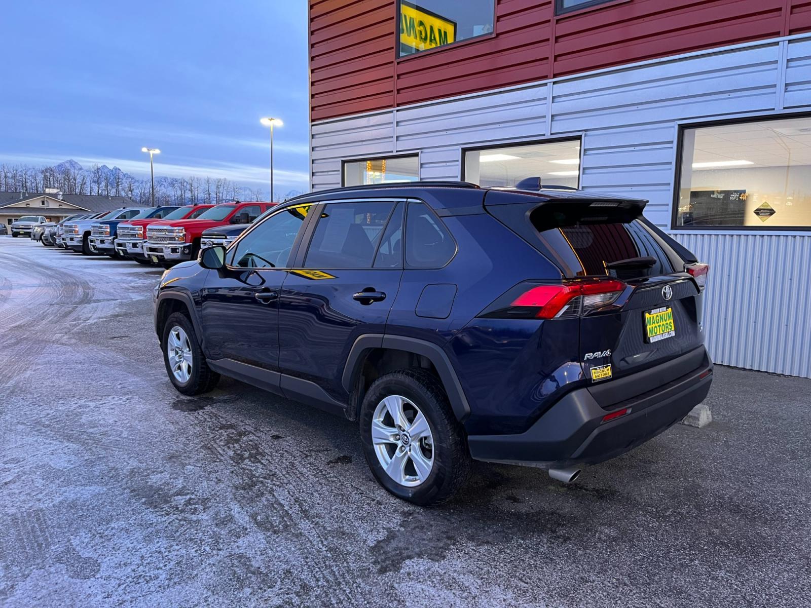 2019 Blue Toyota RAV4 XLE AWD (2T3P1RFV2KW) with an 2.5L L4 DOHC 16V engine, 8A transmission, located at 1960 Industrial Drive, Wasilla, 99654, (907) 376-5555, 61.573475, -149.400146 - Photo #2