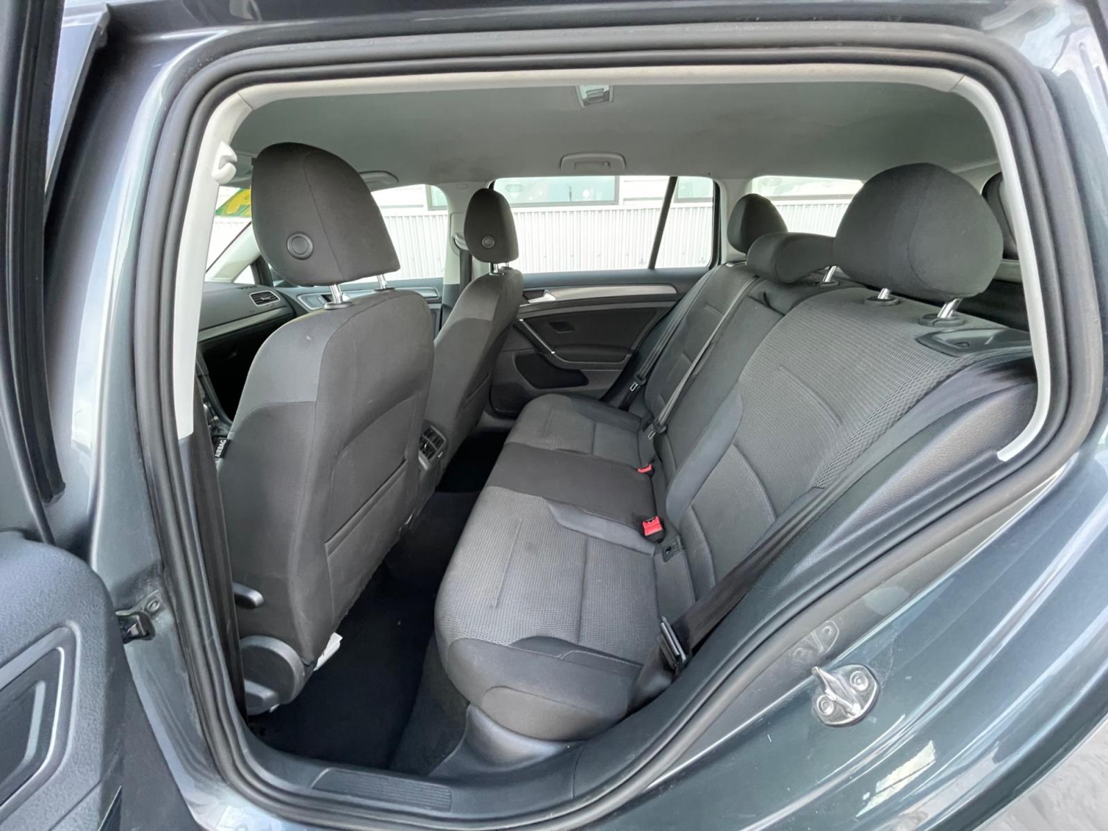2019 Gray /Black Volkswagen Golf SportWagen 1.4T S 4Motion 6A (3VW117AU9KM) with an 1.8L L4 DOHC 16V engine, 6A transmission, located at 44152 Sterling Highway, Soldotna, 99669, (907) 262-5555, 60.484917, -151.062408 - Photo #10