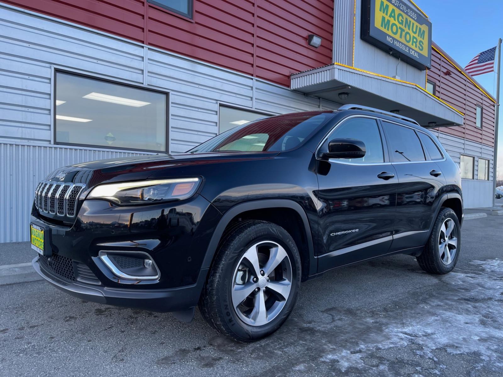 2021 Black /Black Jeep Cherokee Limited 4WD (1C4PJMDX5MD) with an 3.2L V6 DOHC 24V engine, 9A transmission, located at 1960 Industrial Drive, Wasilla, 99654, (907) 376-5555, 61.573475, -149.400146 - Photo #0
