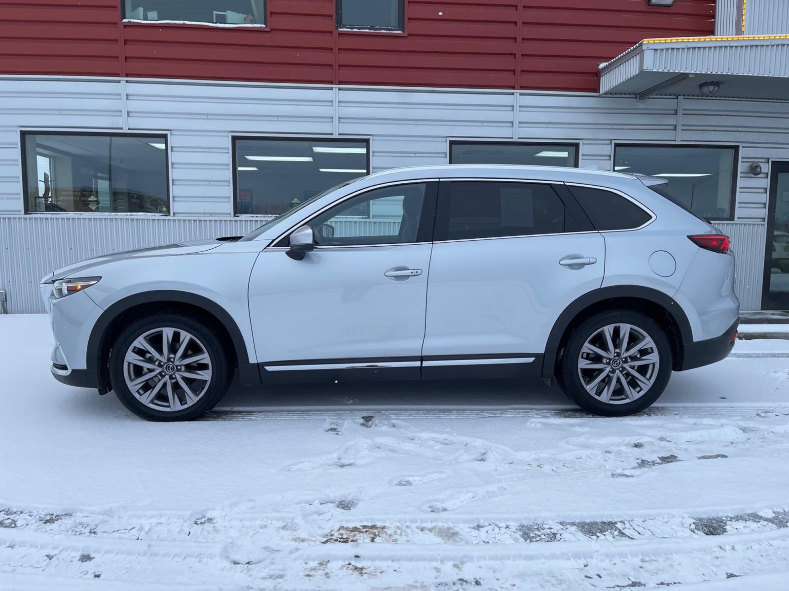 2021 Silver /Black Mazda CX-9 Grand Touring AWD (JM3TCBDY5M0) with an 2.5L L4 DOHC 16V engine, 6A transmission, located at 1960 Industrial Drive, Wasilla, 99654, (907) 376-5555, 61.573475, -149.400146 - Photo #2