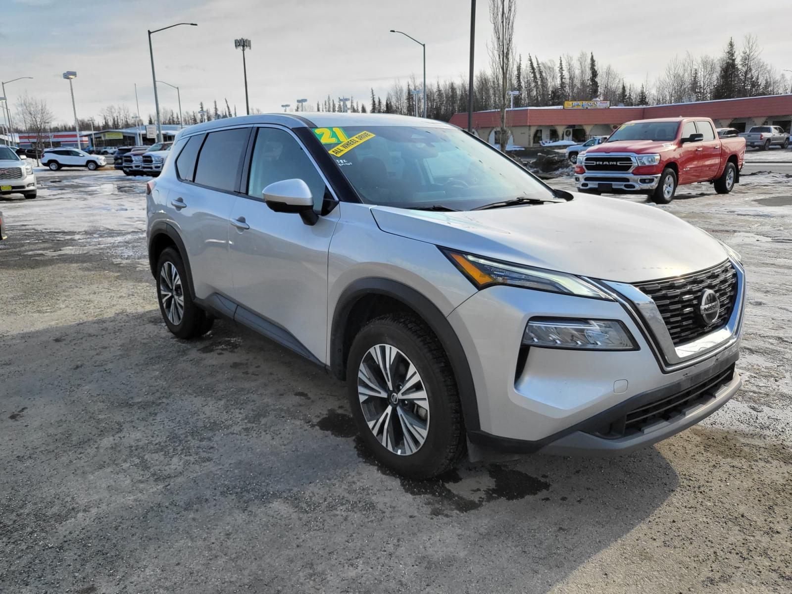 2021 Nissan Rogue SV AWD (5N1AT3BB0MC) with an 2.5L L4 DOHC 16V engine, CVT transmission, located at 44152 Sterling Highway, Soldotna, 99669, (907) 262-5555, 60.484917, -151.062408 - Photo #8