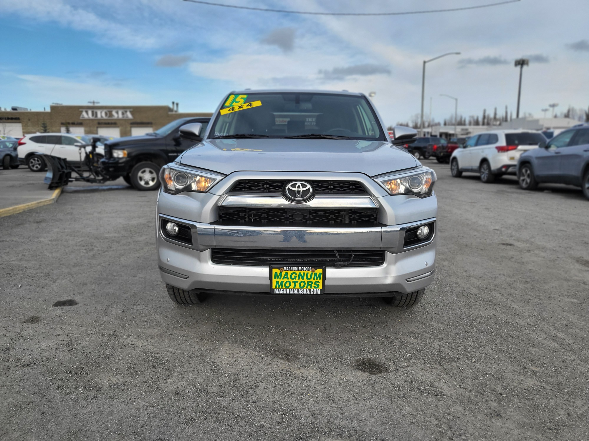 photo of 2015 Toyota 4Runner SR5 4WD
