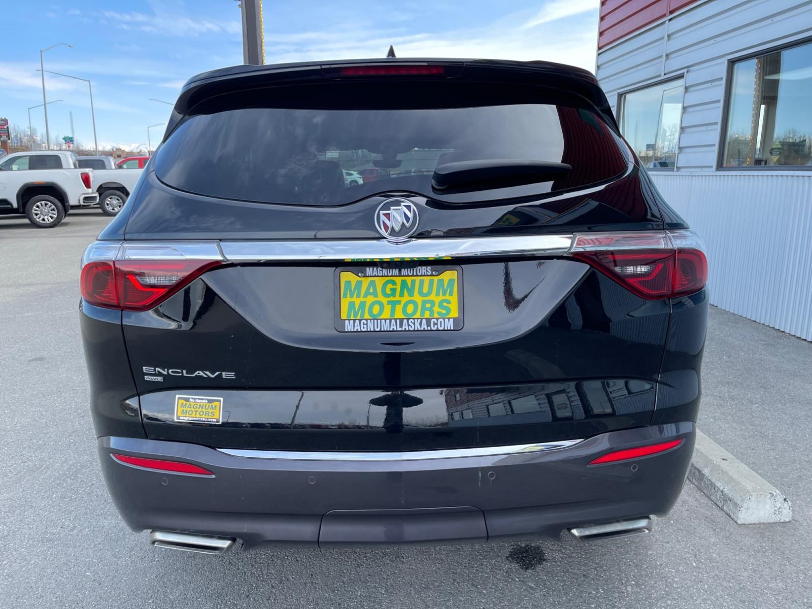 2022 Black /Gray Buick Enclave Premium AWD (5GAEVBKW0NJ) with an 3.6L V6 DOHC 24V engine, 9A transmission, located at 1960 Industrial Drive, Wasilla, 99654, (907) 376-5555, 61.573475, -149.400146 - Photo #4