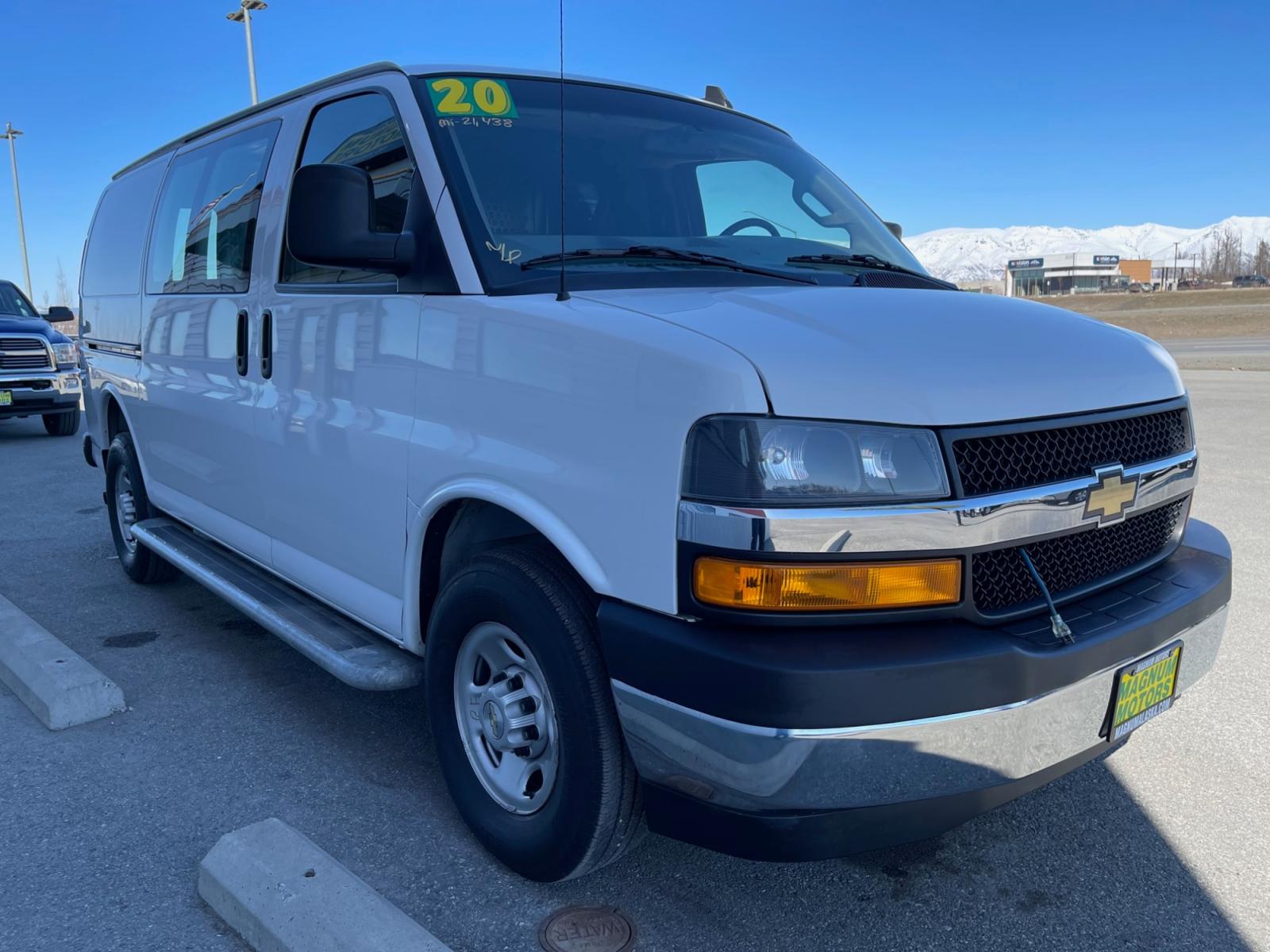 2020 White /Gray Chevrolet Express 2500 Cargo (1GCWGAFG9L1) with an 6.0L V8 OHV 16V FFV engine, 6A transmission, located at 1960 Industrial Drive, Wasilla, 99654, (907) 376-5555, 61.573475, -149.400146 - Photo #5