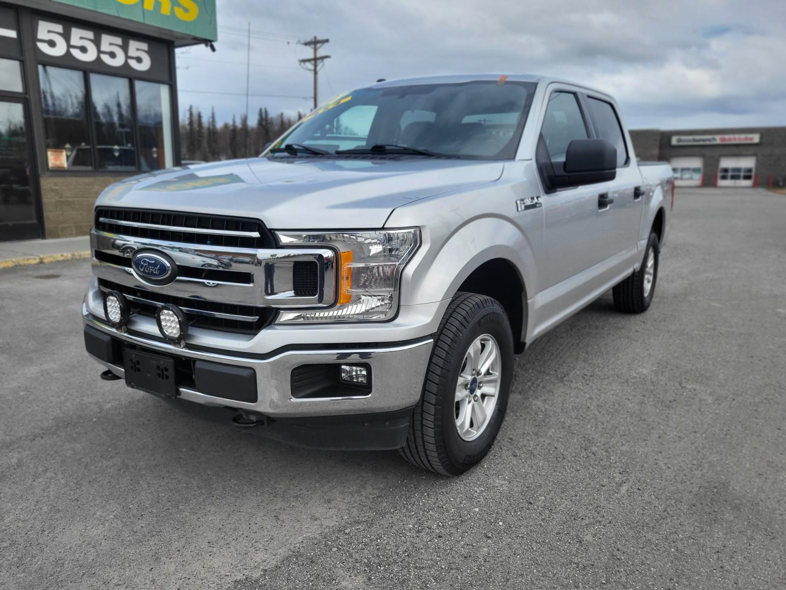 2018 Silver Ford F-150 XLT SuperCrew 6.5-ft. Bed 4WD (1FTEW1EP6JF) with an 2.7L V6 DOHC 24V engine, 6A transmission, located at 44152 Sterling Highway, Soldotna, 99669, (907) 262-5555, 60.484917, -151.062408 - Photo #1
