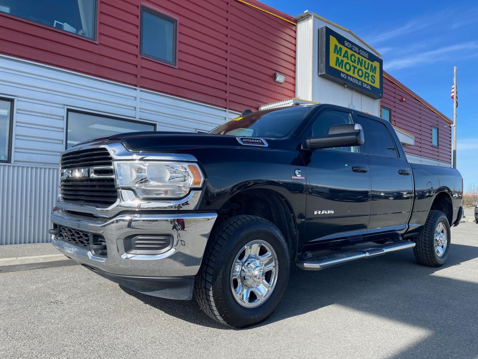 2020 Black /Gray RAM 2500 Big Horn Crew Cab SWB 4WD (3C6UR5DLXLG) with an 6.7L L6 OHV 24V TURBO DIESEL engine, 6A transmission, located at 1960 Industrial Drive, Wasilla, 99654, (907) 376-5555, 61.573475, -149.400146 - Photo #0
