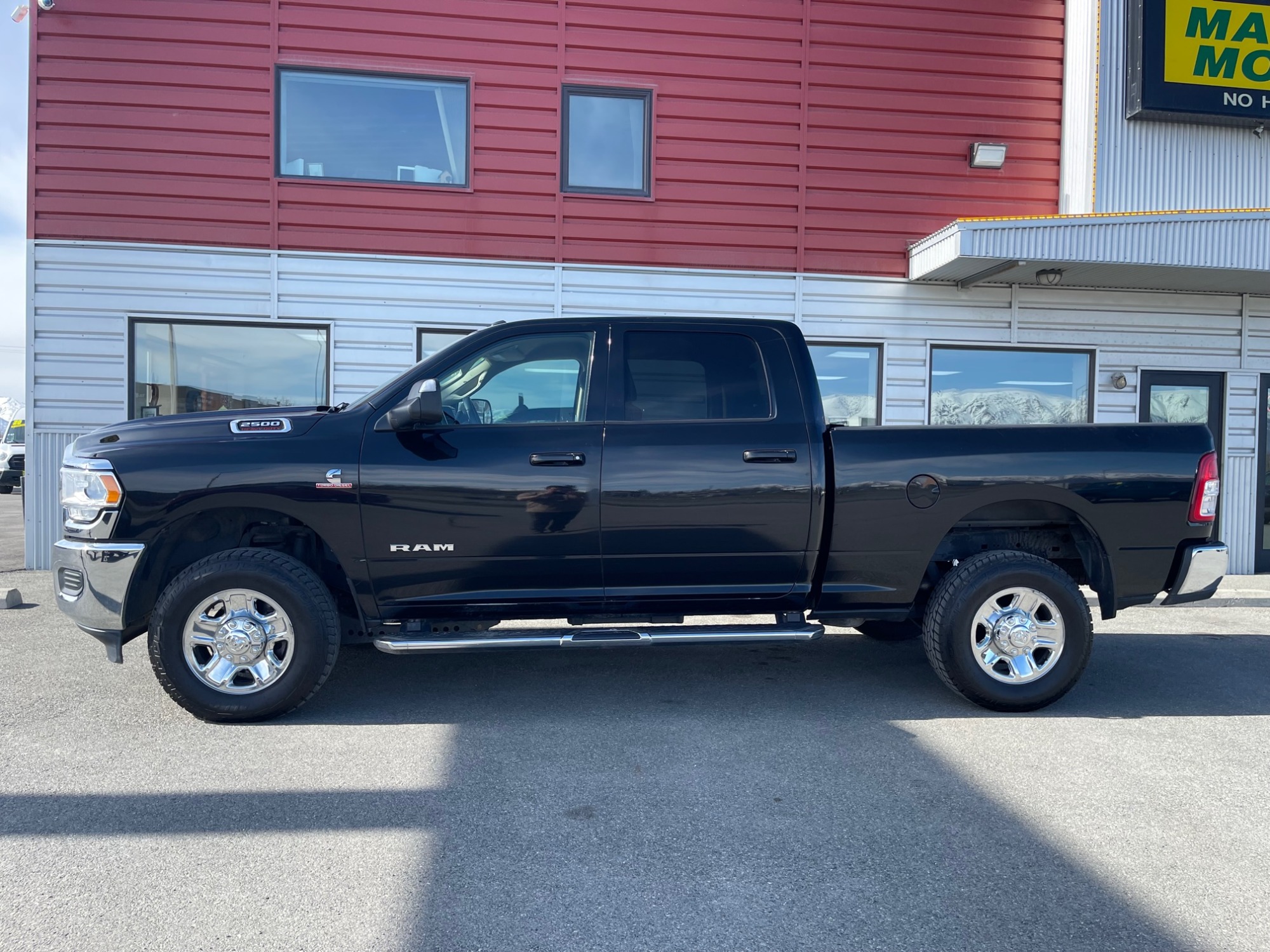 photo of 2020 RAM 2500 Big Horn Crew Cab SWB 4WD