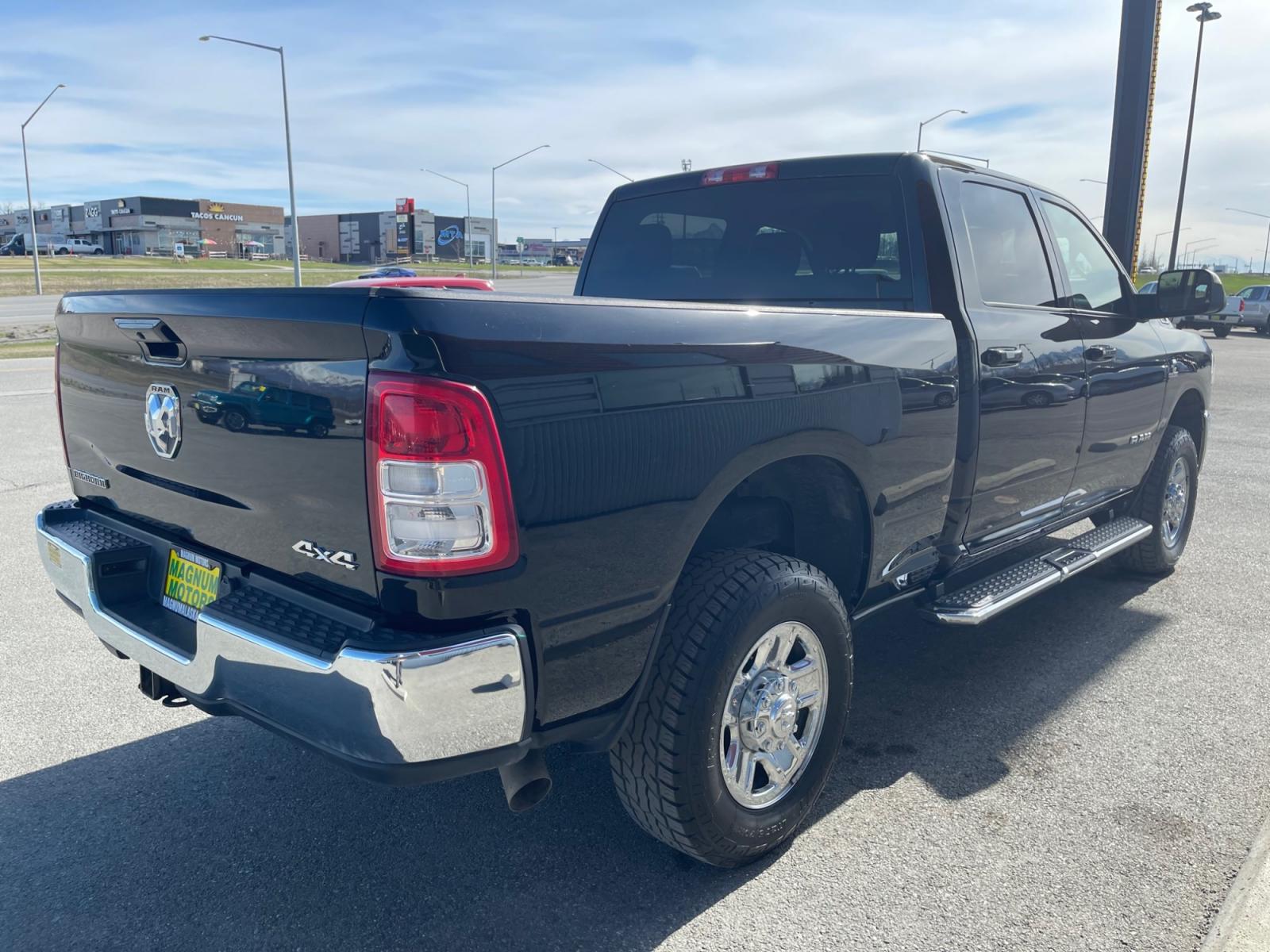 2020 Black /Gray RAM 2500 Big Horn Crew Cab SWB 4WD (3C6UR5DLXLG) with an 6.7L L6 OHV 24V TURBO DIESEL engine, 6A transmission, located at 1960 Industrial Drive, Wasilla, 99654, (907) 376-5555, 61.573475, -149.400146 - Photo #4