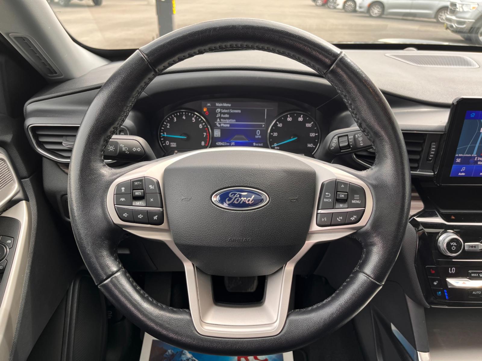 2021 Black Ford Explorer Limited AWD (1FMSK8FH5MG) with an 2.3L L4 DOHC 16V engine, 10A transmission, located at 44152 Sterling Highway, Soldotna, 99669, (907) 262-5555, 60.484917, -151.062408 - Photo #12