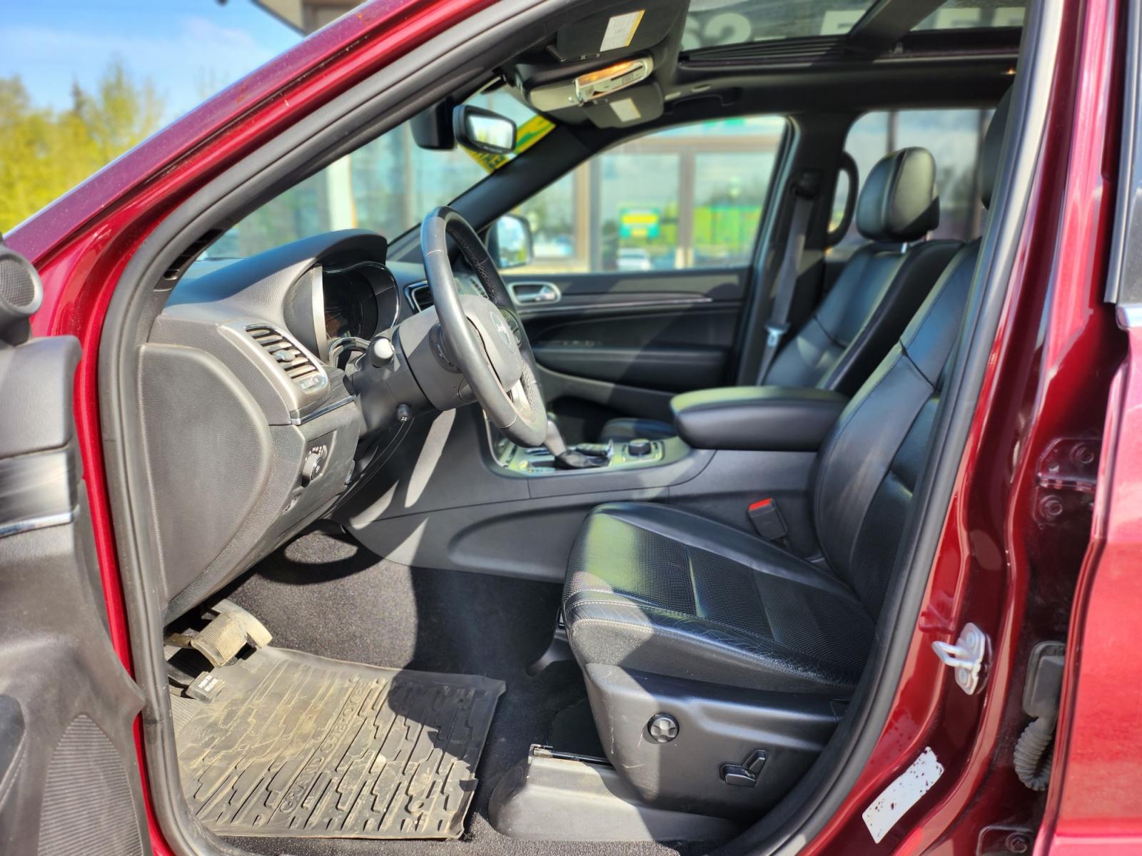 2019 Red /Black Nappa leather Jeep Grand Cherokee Limited 4WD (1C4RJFBG5KC) with an 3.6L V6 DOHC 24V engine, 8A transmission, located at 44152 Sterling Highway, Soldotna, 99669, (907) 262-5555, 60.484917, -151.062408 - JEEP GRAND CHEROKEE LIMITED 4X4 Exterior Color: Velvet Red Pearl–Coat Exterior Paint Interior Color: Black Interior Color Interior: Leather Trim Seats with Perforated Inserts Engine: 3.6–Liter V6 24–Valve VVT Engine Transmission: 8–Speed Automatic Transmission Advanced Multistage F - Photo #10