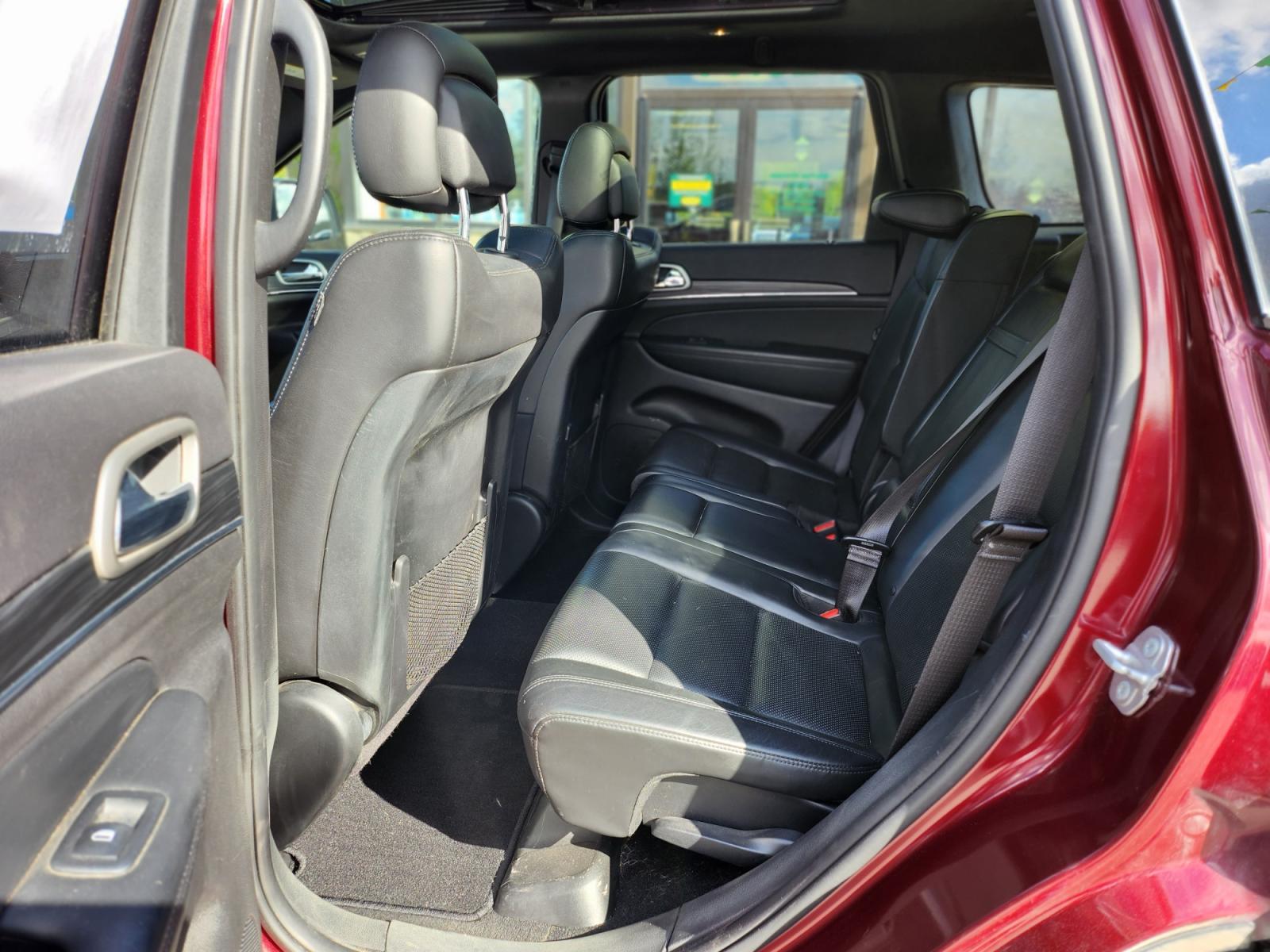 2019 Red /Black Nappa leather Jeep Grand Cherokee Limited 4WD (1C4RJFBG5KC) with an 3.6L V6 DOHC 24V engine, 8A transmission, located at 44152 Sterling Highway, Soldotna, 99669, (907) 262-5555, 60.484917, -151.062408 - JEEP GRAND CHEROKEE LIMITED 4X4 Exterior Color: Velvet Red Pearl–Coat Exterior Paint Interior Color: Black Interior Color Interior: Leather Trim Seats with Perforated Inserts Engine: 3.6–Liter V6 24–Valve VVT Engine Transmission: 8–Speed Automatic Transmission Advanced Multistage F - Photo #12