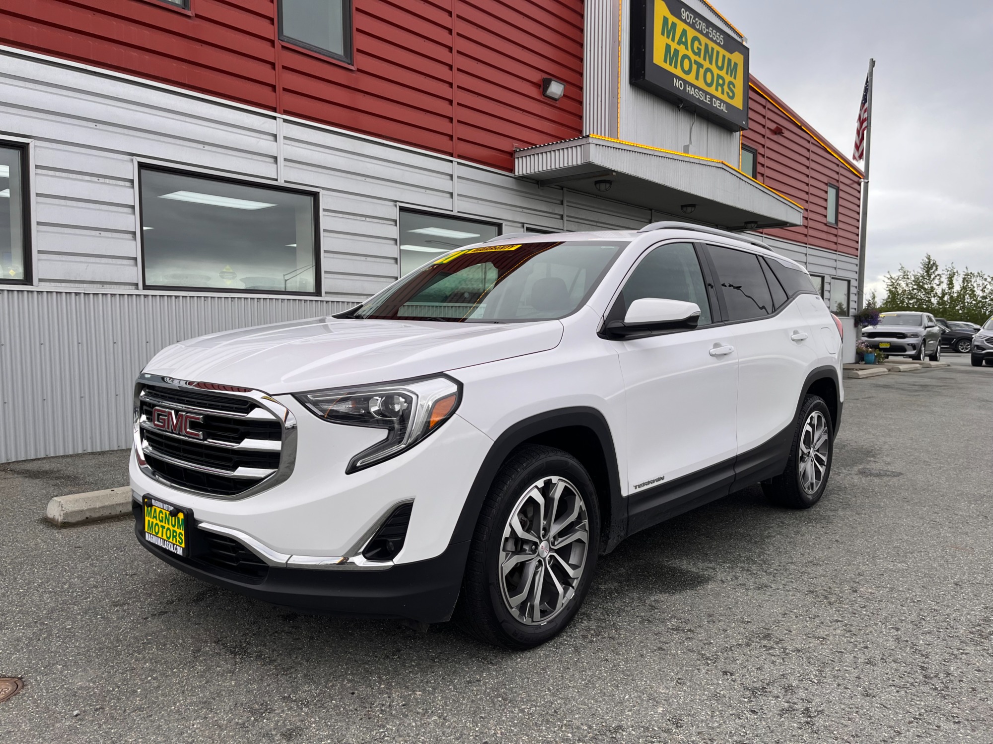 photo of 2021 GMC Terrain SLT AWD