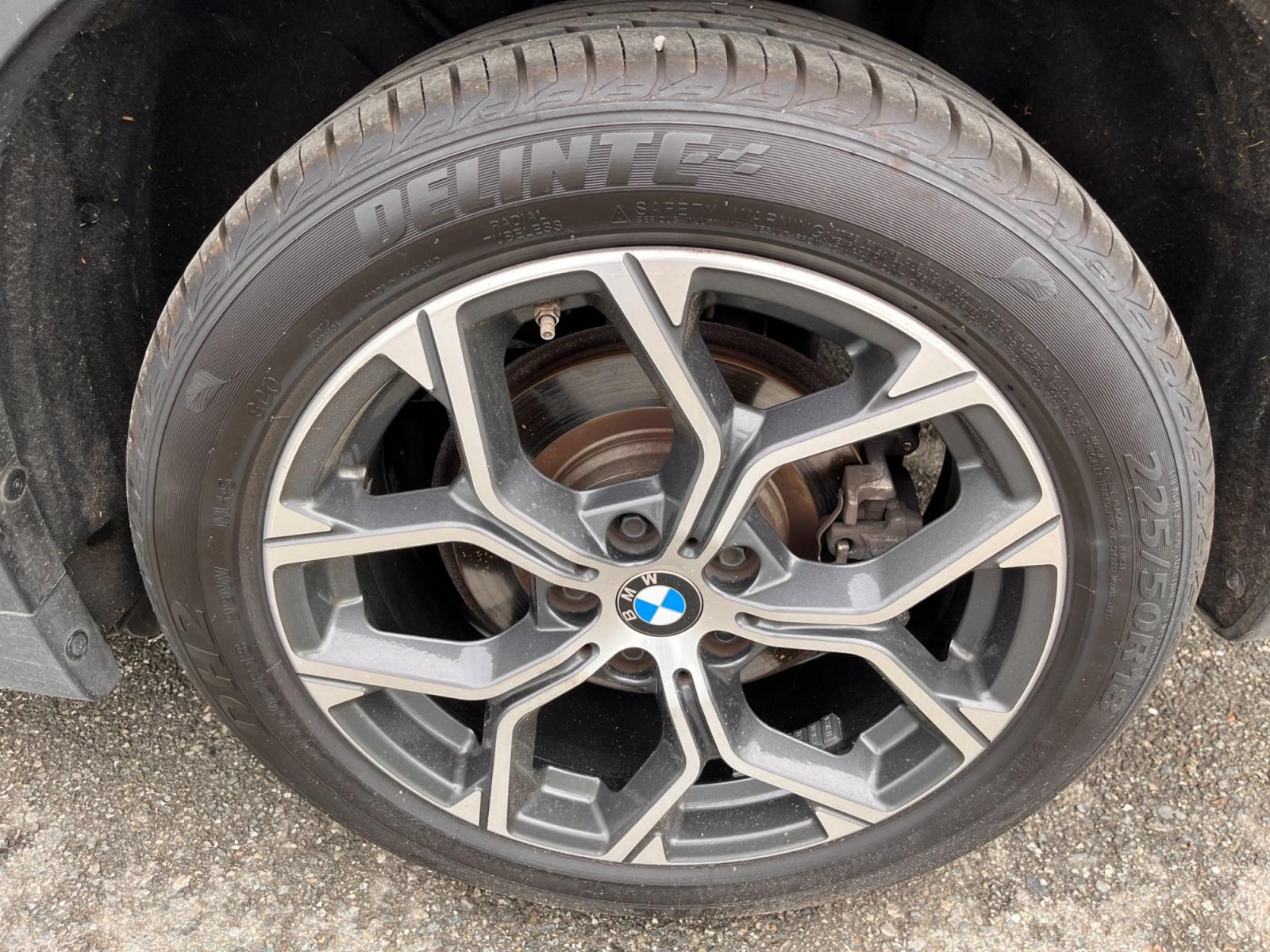2020 Gray /gray BMW X1 xDrive28i (WBXJG9C05L5) with an 2.0L L4 DOHC 16V engine, 8A transmission, located at 44152 Sterling Highway, Soldotna, 99669, (907) 262-5555, 60.484917, -151.062408 - Photo #16