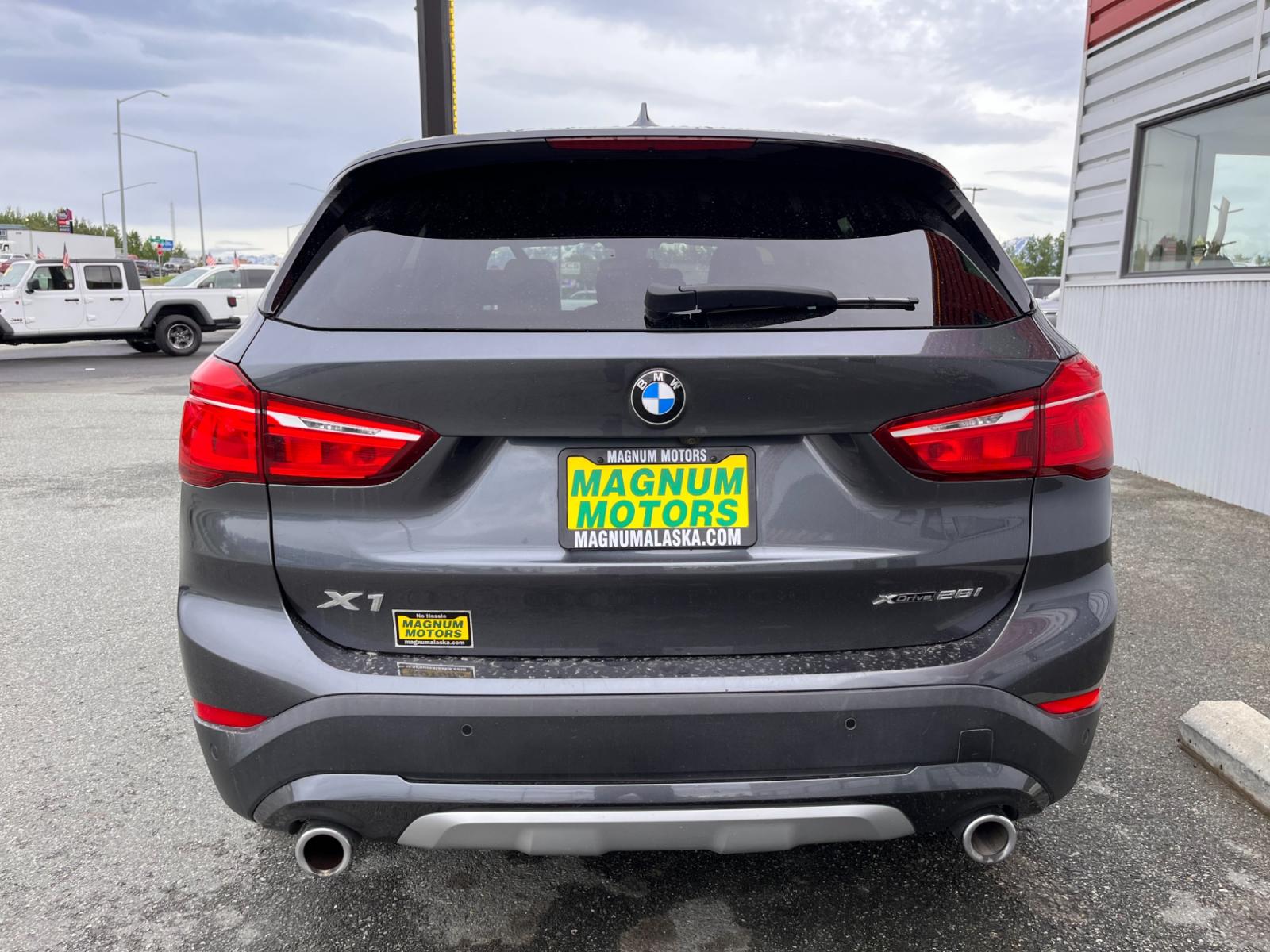 2020 Gray /gray BMW X1 xDrive28i (WBXJG9C05L5) with an 2.0L L4 DOHC 16V engine, 8A transmission, located at 44152 Sterling Highway, Soldotna, 99669, (907) 262-5555, 60.484917, -151.062408 - Photo #3