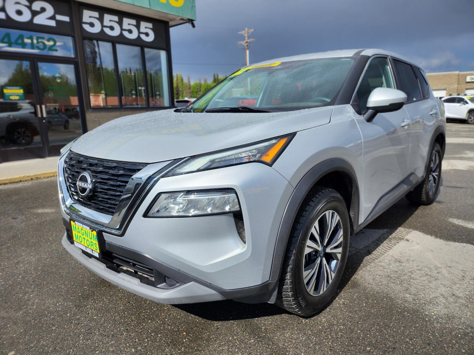 2022 /GRAY Nissan Rogue SV AWD (5N1BT3BB3NC) with an 1.5L engine, CVT transmission, located at 44152 Sterling Highway, Soldotna, 99669, (907) 262-5555, 60.484917, -151.062408 - Photo #3