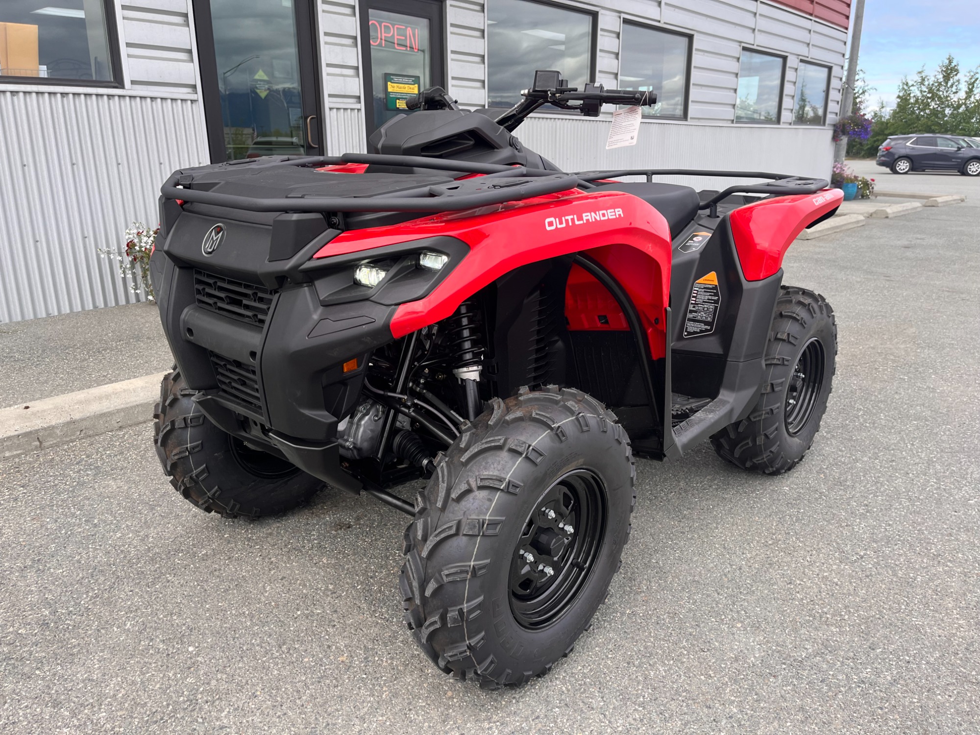 photo of Can-Am Outlander DPS 500