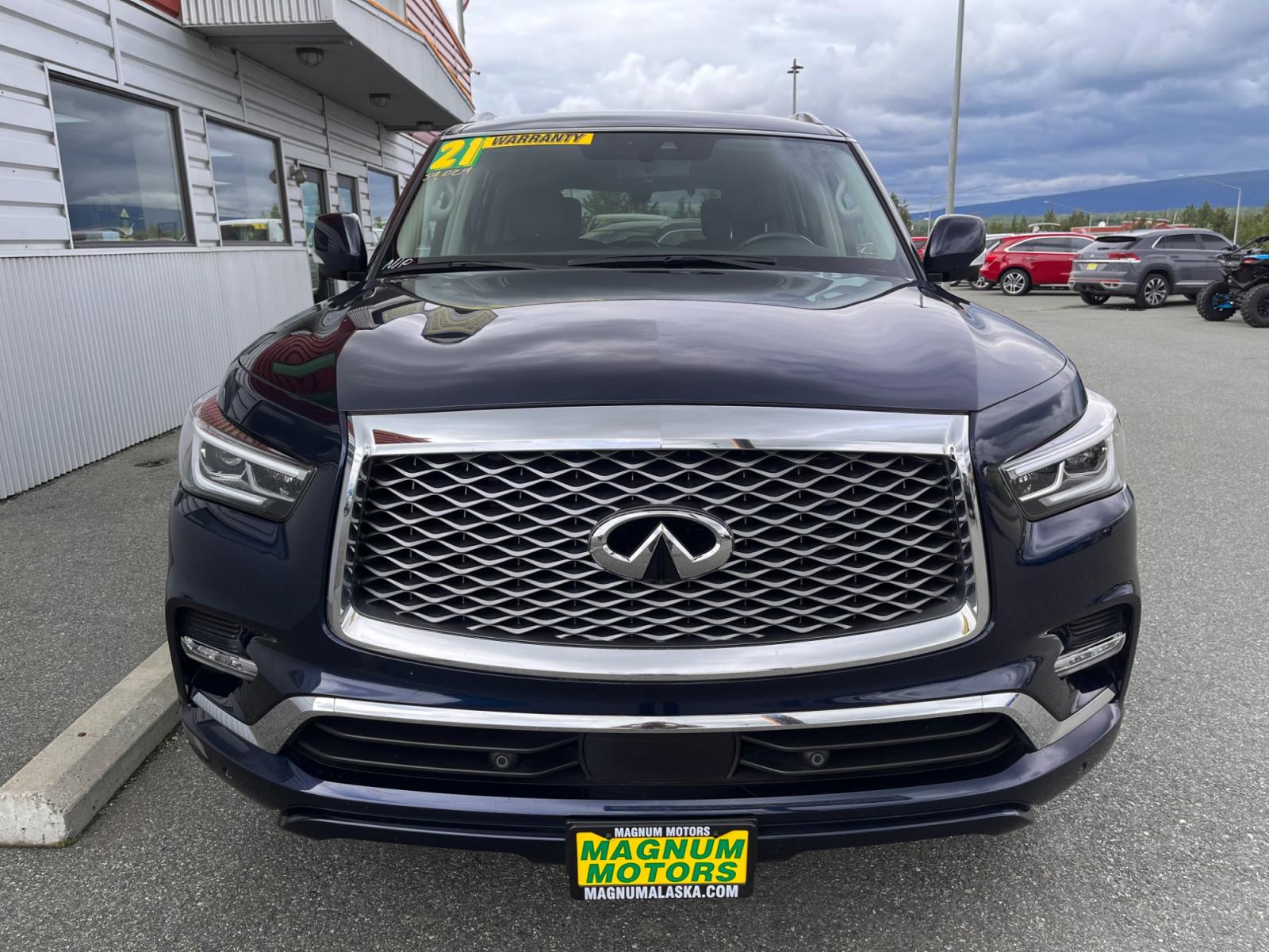 2021 Infiniti QX80 Luxe 4WD (JN8AZ2AE8M9) with an 5.6L V8 DOHC 32V engine, 7A transmission, located at 44152 Sterling Highway, Soldotna, 99669, (907) 262-5555, 60.484917, -151.062408 - Photo #6