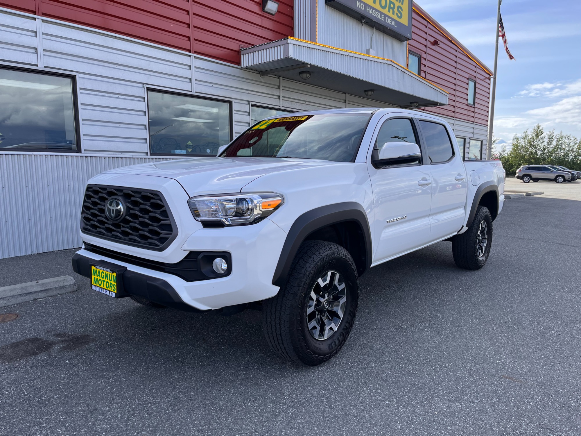 photo of 2022 Toyota Tacoma TRD Off Road Double Cab V6 6AT 4WD