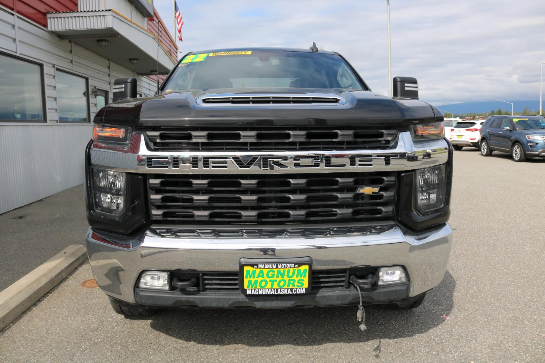 2022 Black Chevrolet Silverado 2500HD LT (1GC4YNE79NF) with an 6.6L engine, 6A transmission, located at 44152 Sterling Highway, Soldotna, 99669, (907) 262-5555, 60.484917, -151.062408 - Photo #6