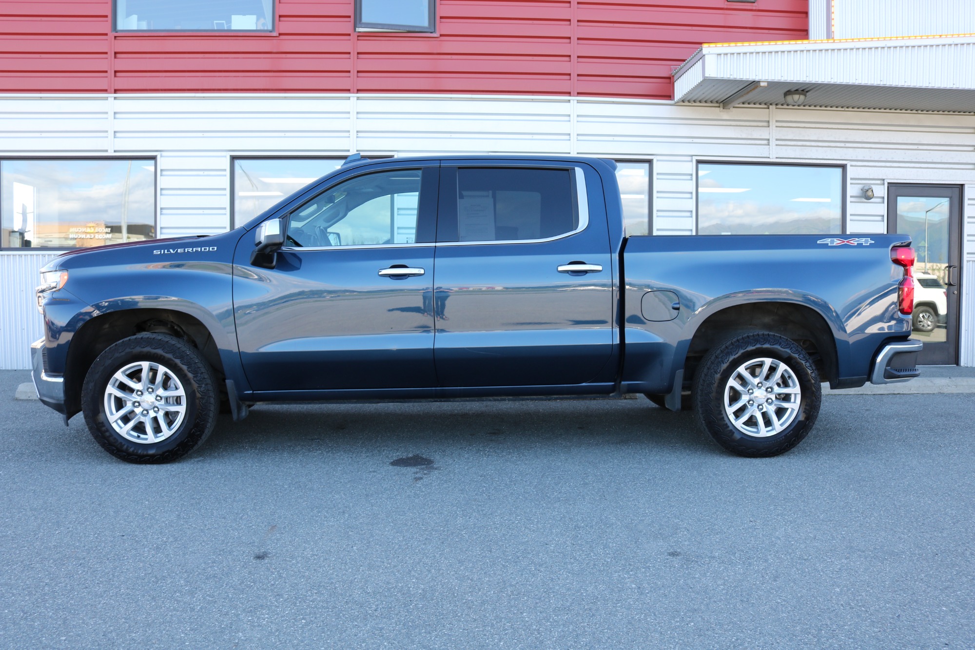 photo of 2019 Chevrolet Silverado 1500 LTZ Crew Cab 4X4