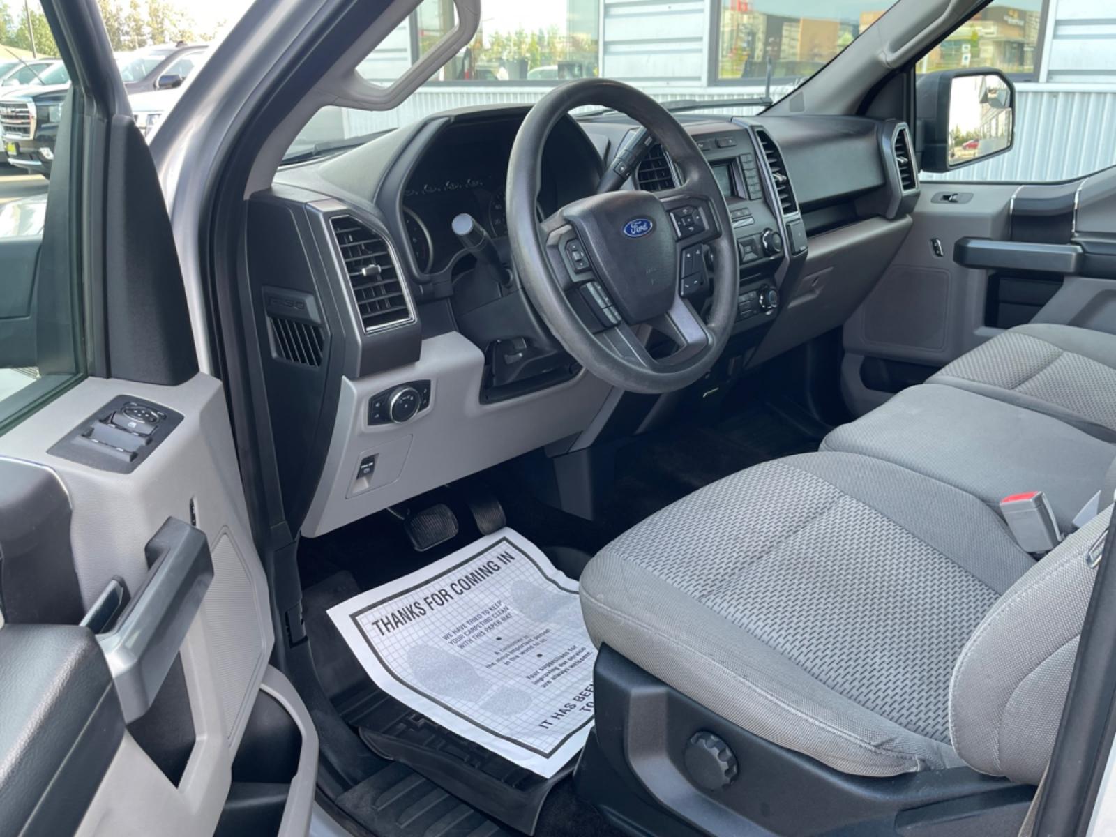 2018 Silver Ford F-150 XLT SuperCrew 5.5-ft. 4x4 (1FTEW1E52JF) with an 5.0L V8 OHV 32V engine, 6A transmission, located at 44152 Sterling Highway, Soldotna, 99669, (907) 262-5555, 60.484917, -151.062408 - Photo #8