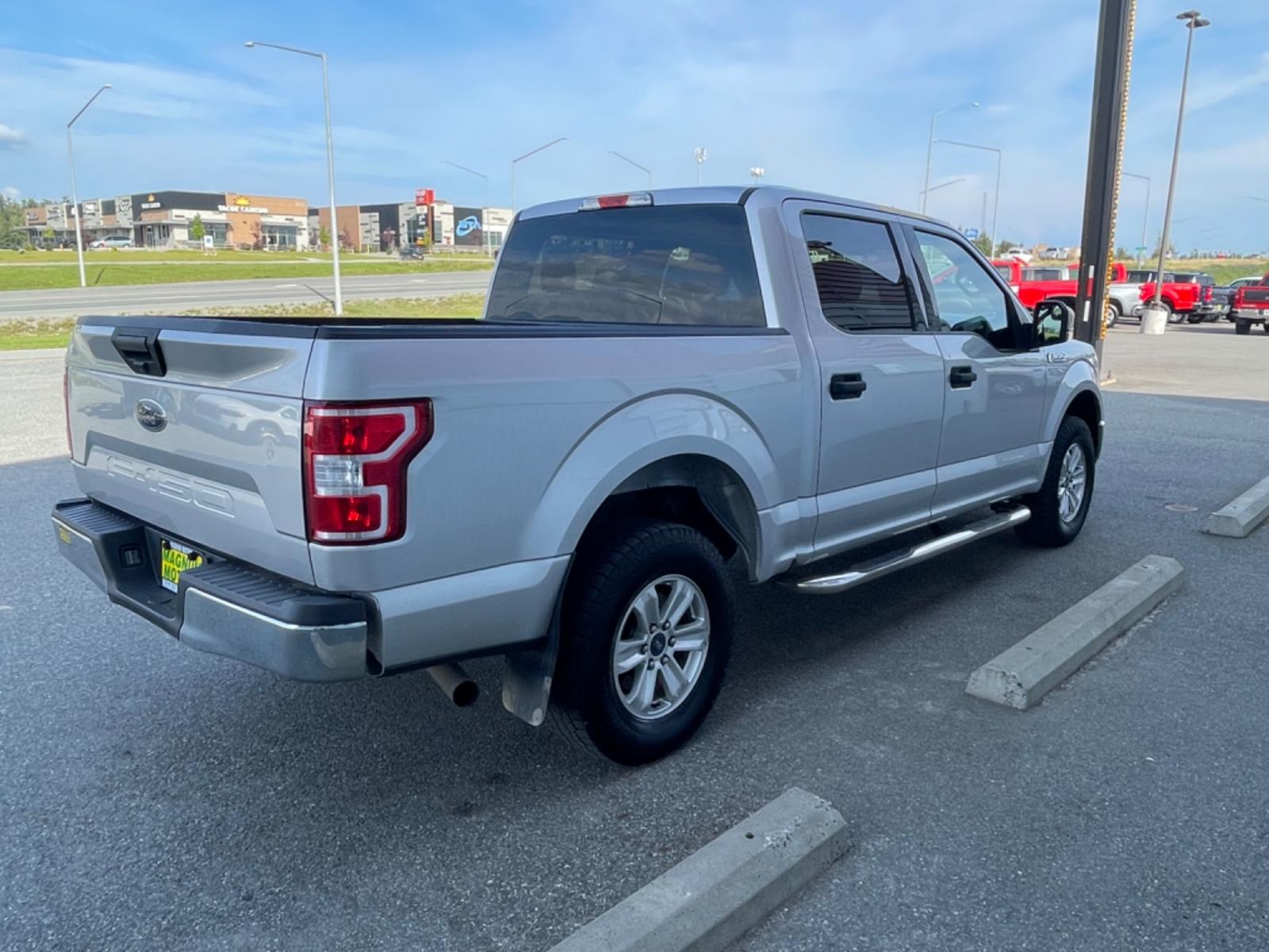 2018 Silver Ford F-150 XLT SuperCrew 5.5-ft. 4x4 (1FTEW1E52JF) with an 5.0L V8 OHV 32V engine, 6A transmission, located at 44152 Sterling Highway, Soldotna, 99669, (907) 262-5555, 60.484917, -151.062408 - Photo #3