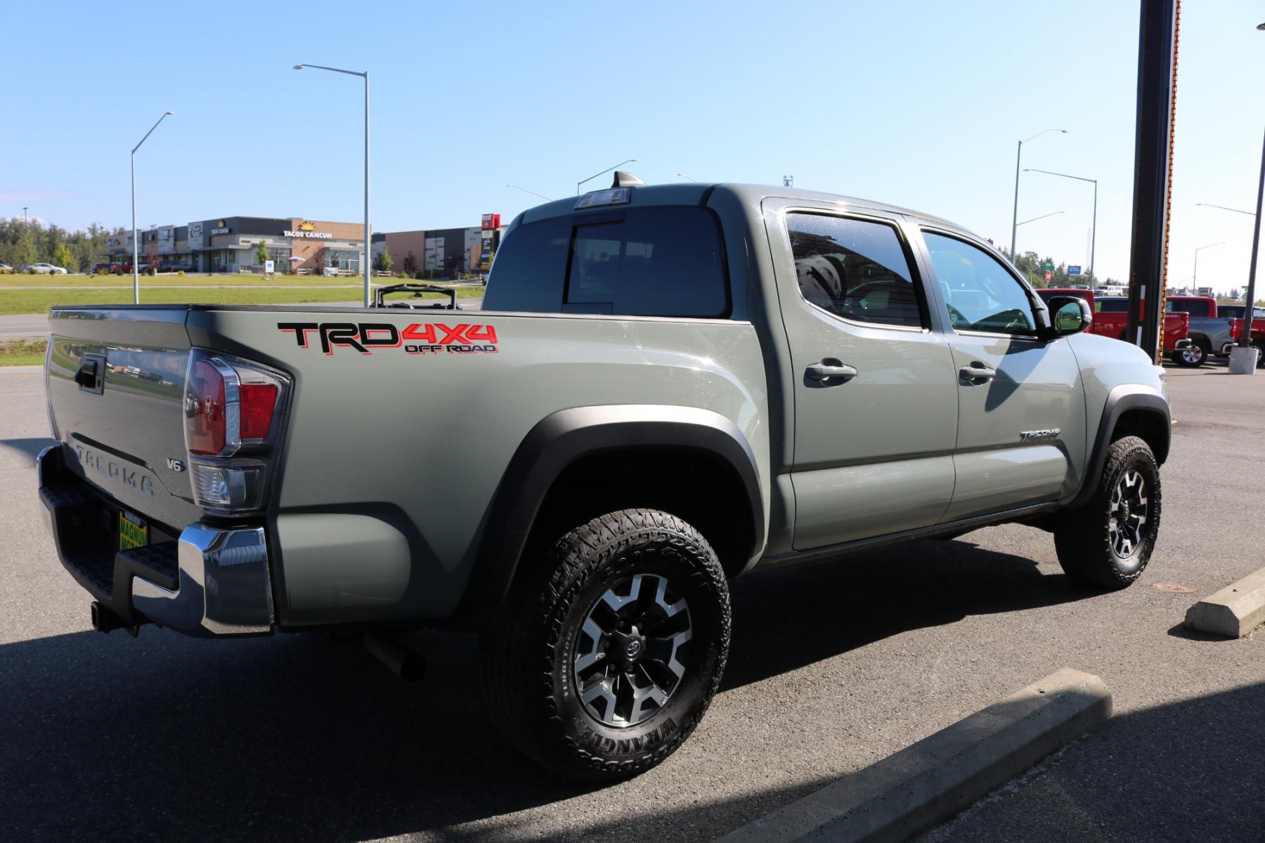 2022 Gray /Black Toyota Tacoma TRD Off Road Double Cab V6 6AT 4WD (3TMCZ5AN3NM) with an 3.5L V6 DOHC 24V engine, 6A transmission, located at 1960 Industrial Drive, Wasilla, 99654, (907) 376-5555, 61.573475, -149.400146 - Photo #5