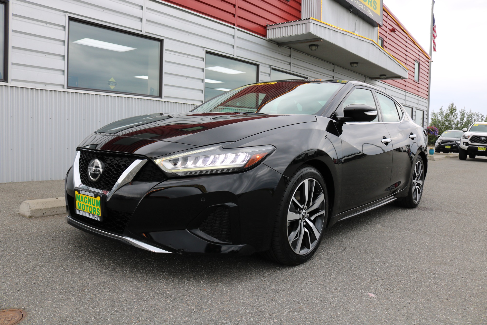 photo of 2020 Nissan Maxima 3.5 SL