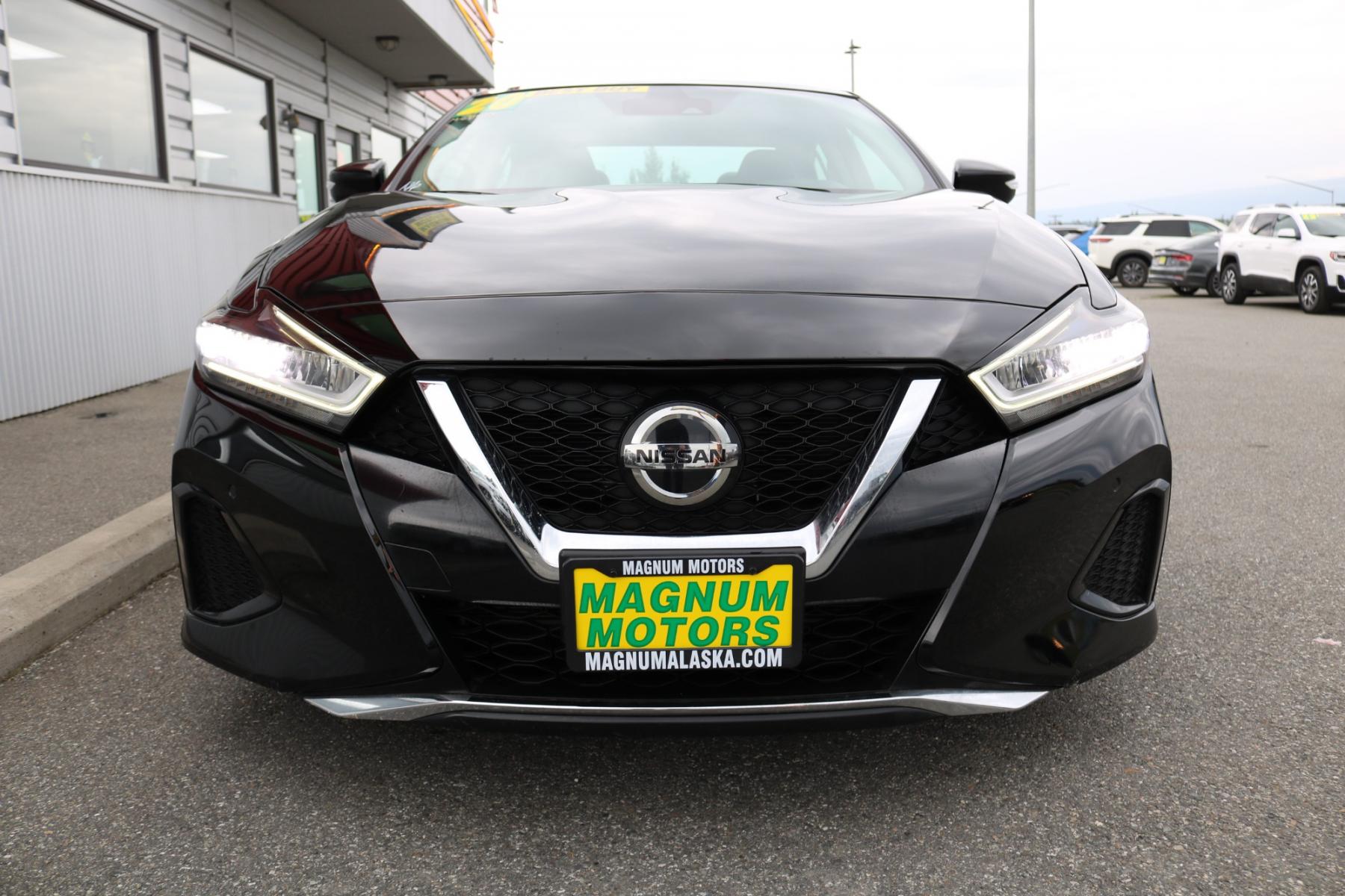 2020 Black /Black leather Nissan Maxima 3.5 SL (1N4AA6DVXLC) with an 3.5L V6 DOHC 24V engine, CVT transmission, located at 1960 Industrial Drive, Wasilla, 99654, (907) 376-5555, 61.573475, -149.400146 - Photo #7